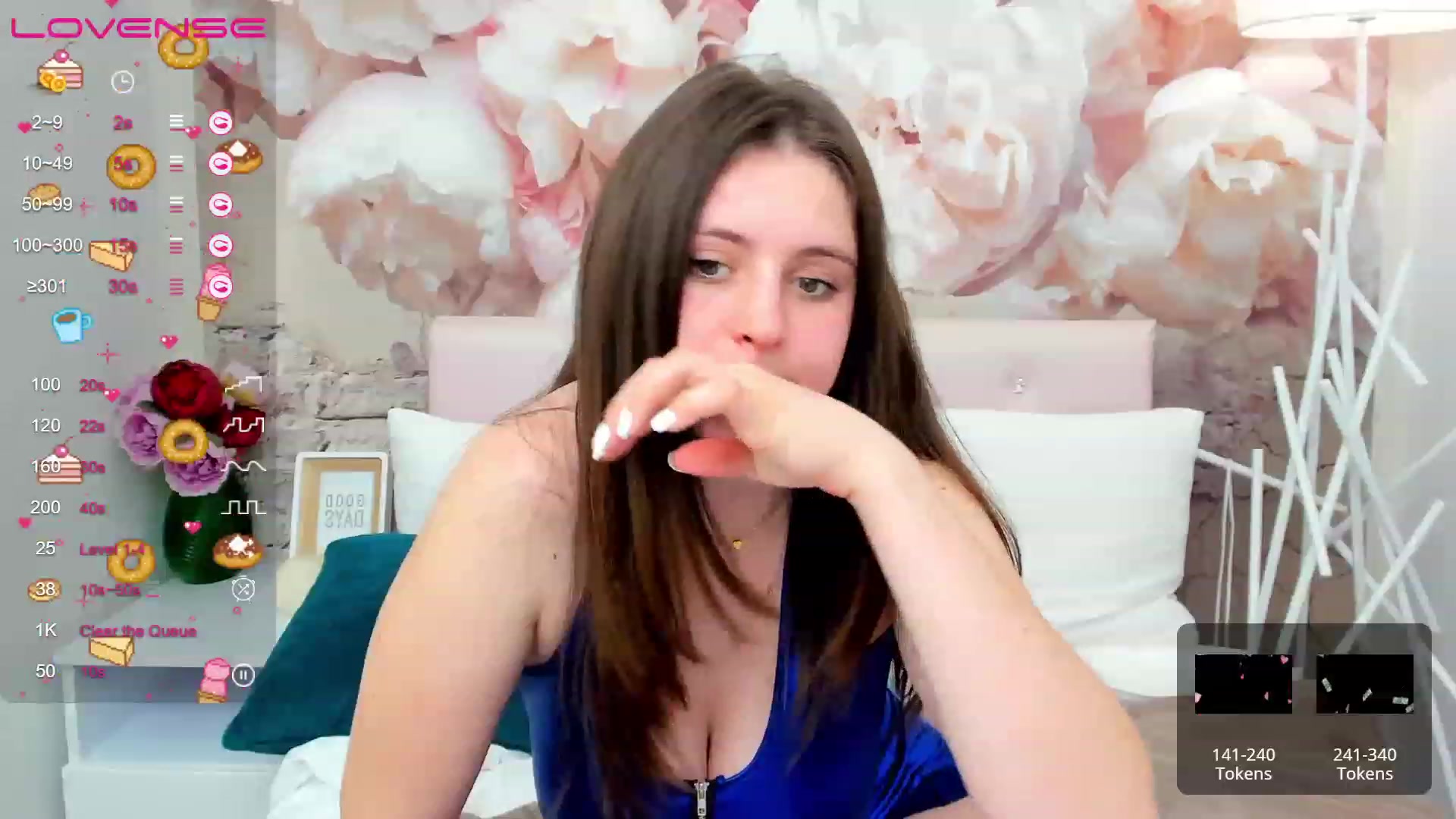 Gallery image thumbnail from ElsaJones's myfreecams stream on, 03/03/2023, 19:05 image 20 of 20