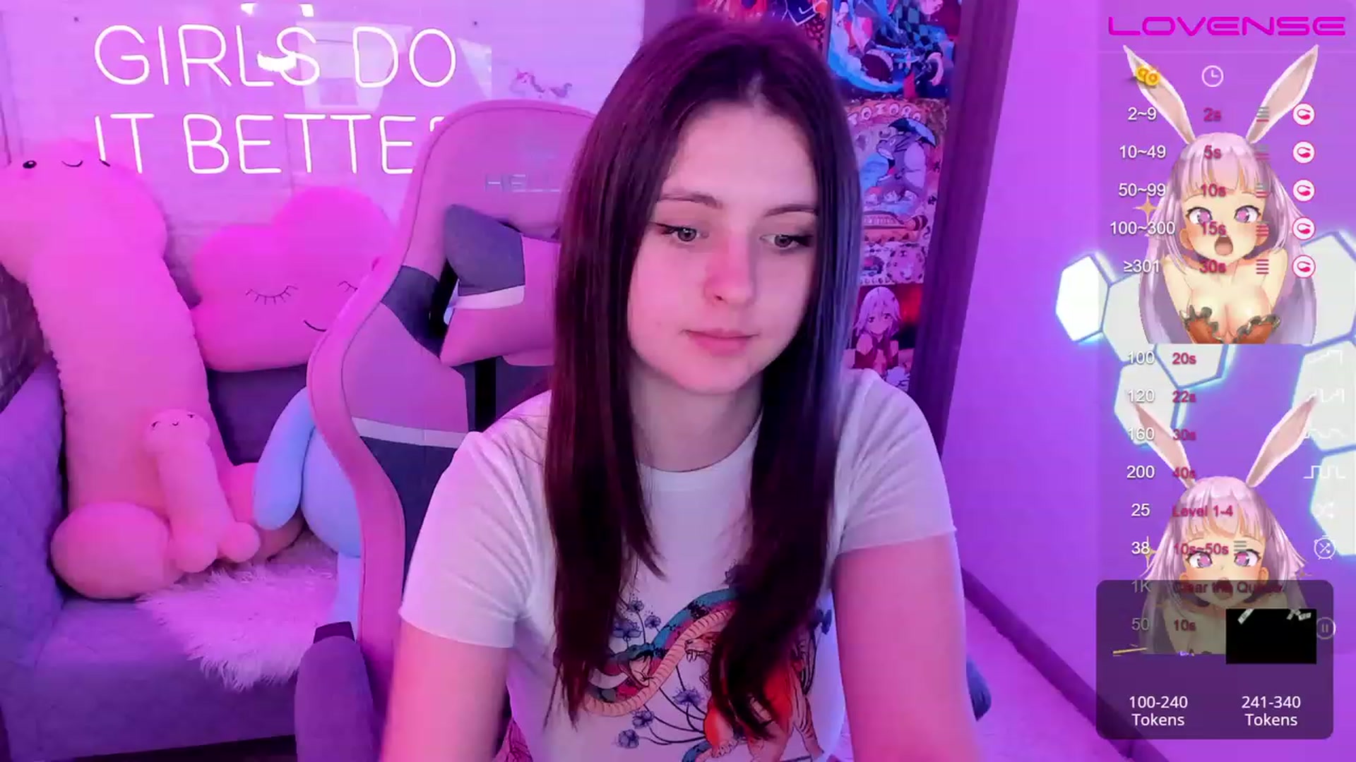 Gallery image thumbnail from ElsaJones's myfreecams stream on, 03/04/2023, 16:26 image 6 of 20