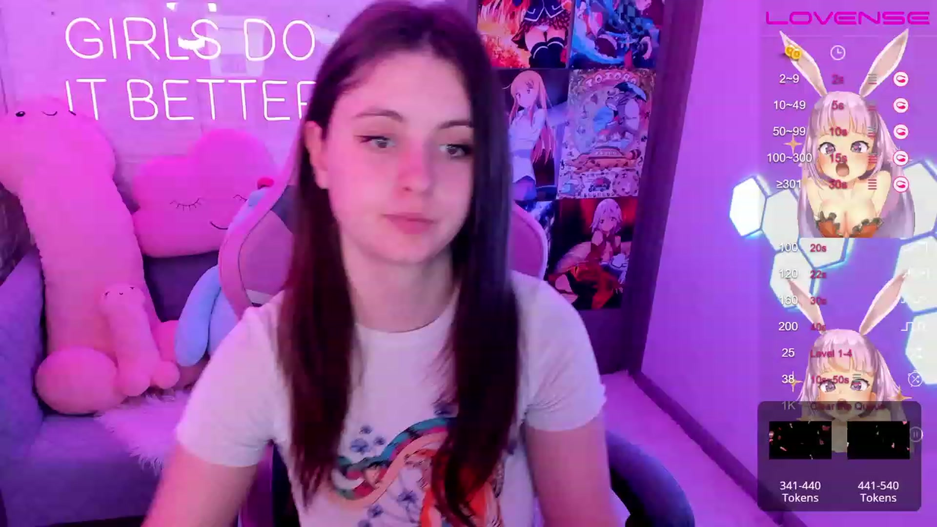 Gallery image thumbnail from ElsaJones's myfreecams stream on, 03/04/2023, 16:26 image 7 of 20