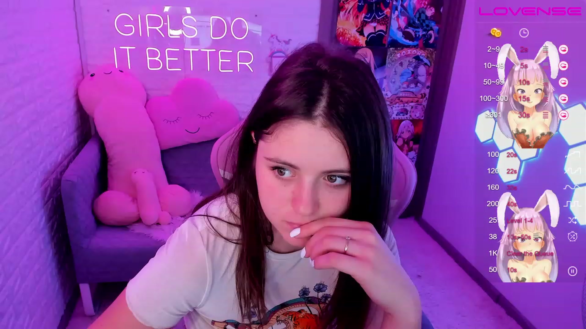 Gallery image thumbnail from ElsaJones's myfreecams stream on, 03/04/2023, 19:53 image 9 of 20