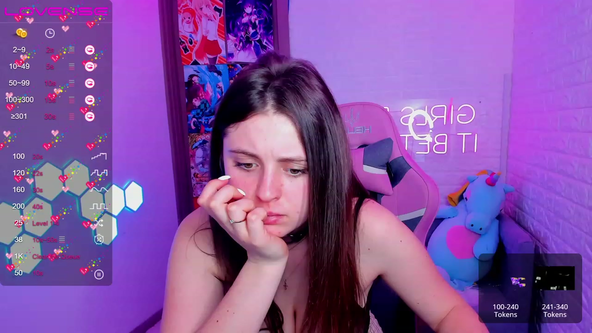 Gallery image thumbnail from ElsaJones's myfreecams stream on, 03/06/2023, 16:04 image 10 of 20