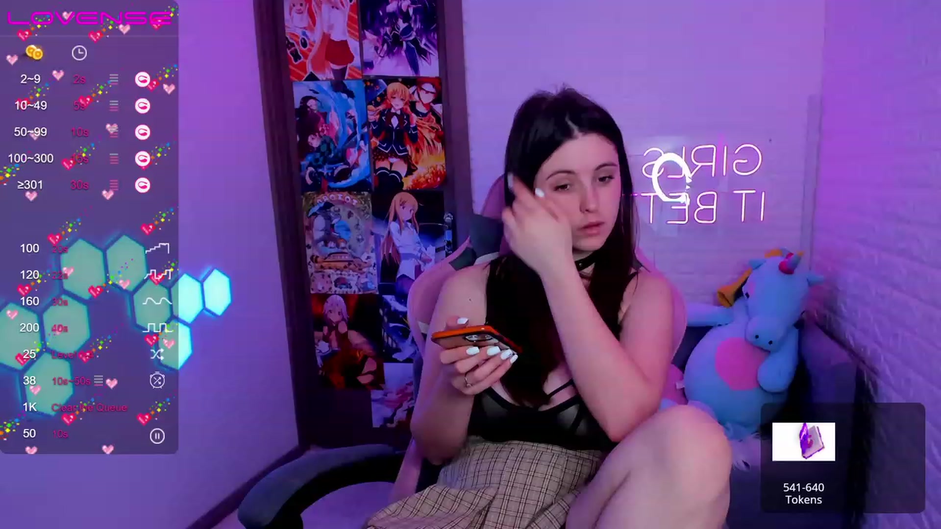 Gallery image thumbnail from ElsaJones's myfreecams stream on, 03/06/2023, 16:04 image 5 of 20