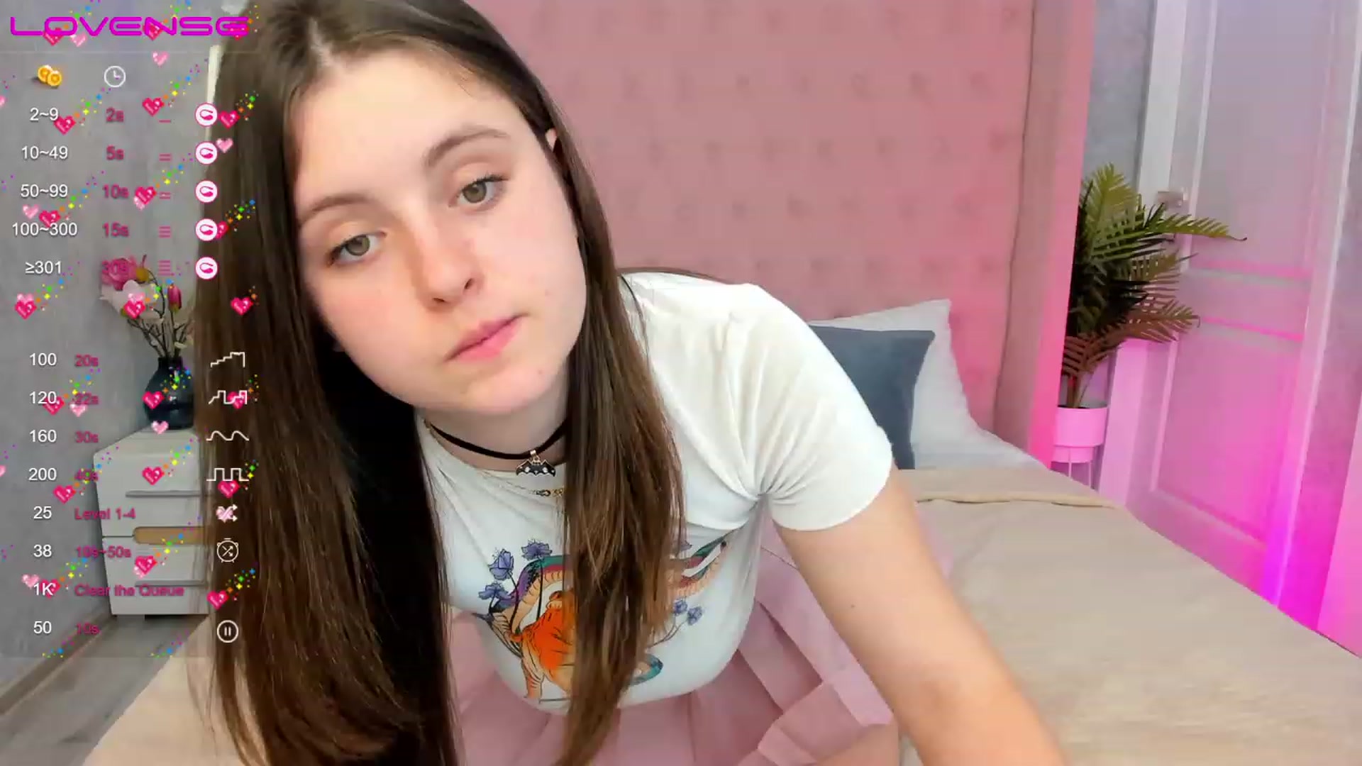 Gallery image thumbnail from ElsaJones's myfreecams stream on, 03/07/2023, 15:49 image 19 of 20