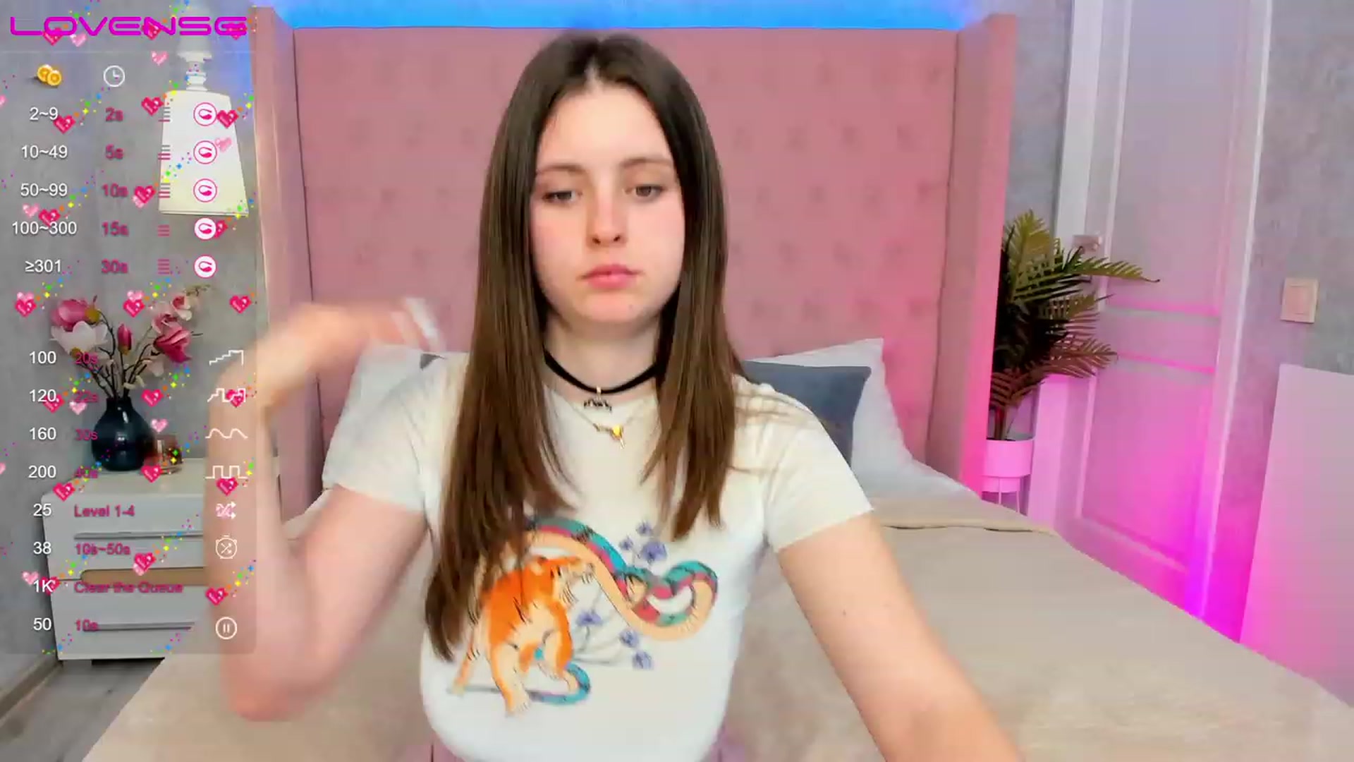 Gallery image thumbnail from ElsaJones's myfreecams stream on, 03/07/2023, 15:49 image 9 of 20