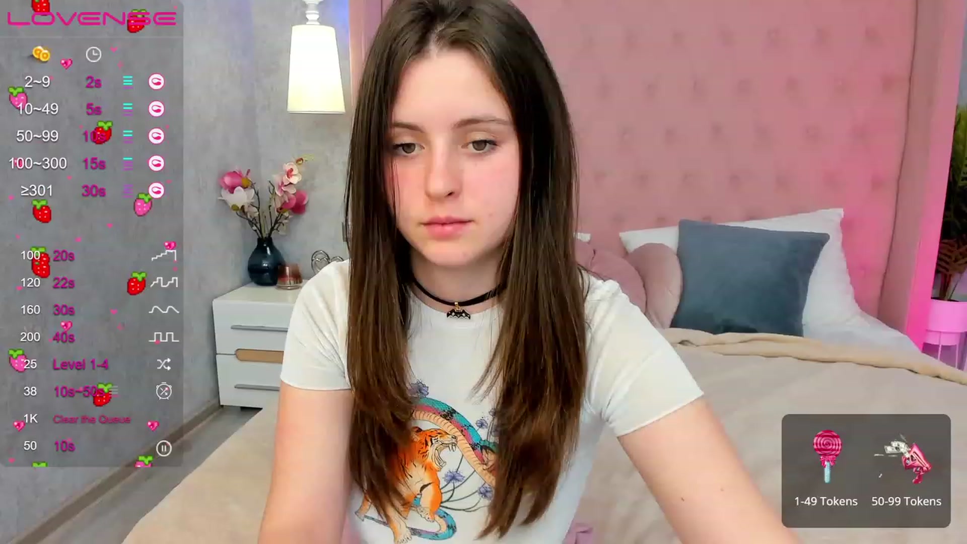 Gallery image thumbnail from ElsaJones's myfreecams stream on, 03/07/2023, 19:41 image 15 of 20