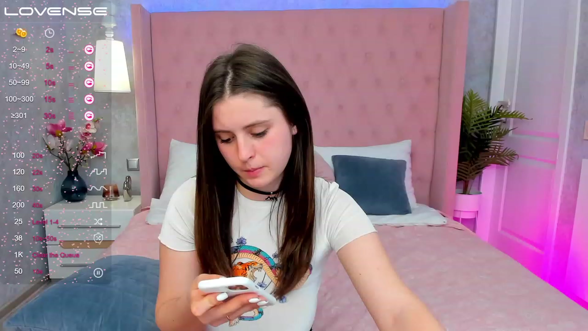 Gallery image thumbnail from ElsaJones's myfreecams stream on, 03/14/2023, 20:03 image 15 of 20