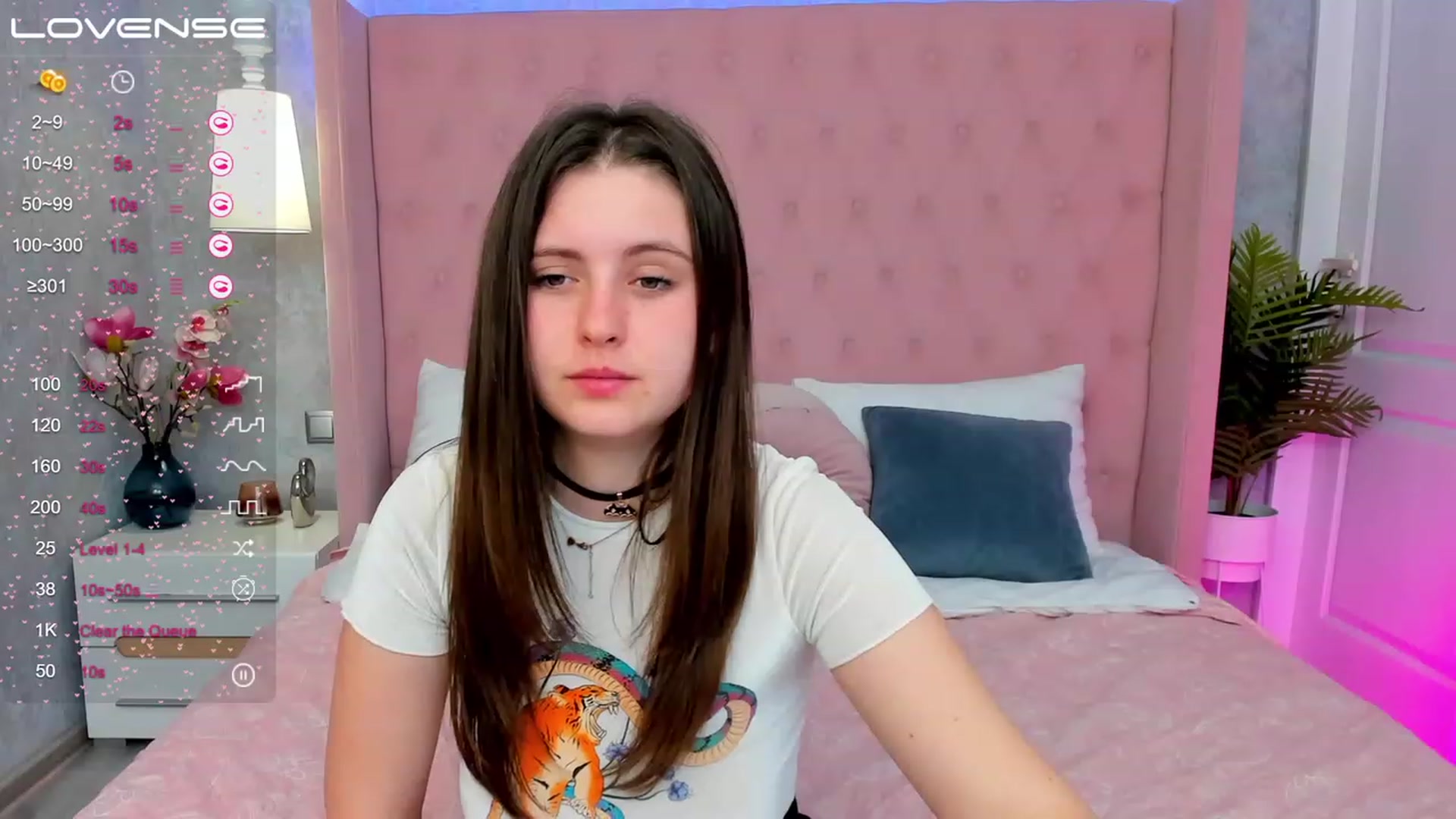 Gallery image thumbnail from ElsaJones's myfreecams stream on, 03/14/2023, 20:03 image 11 of 20