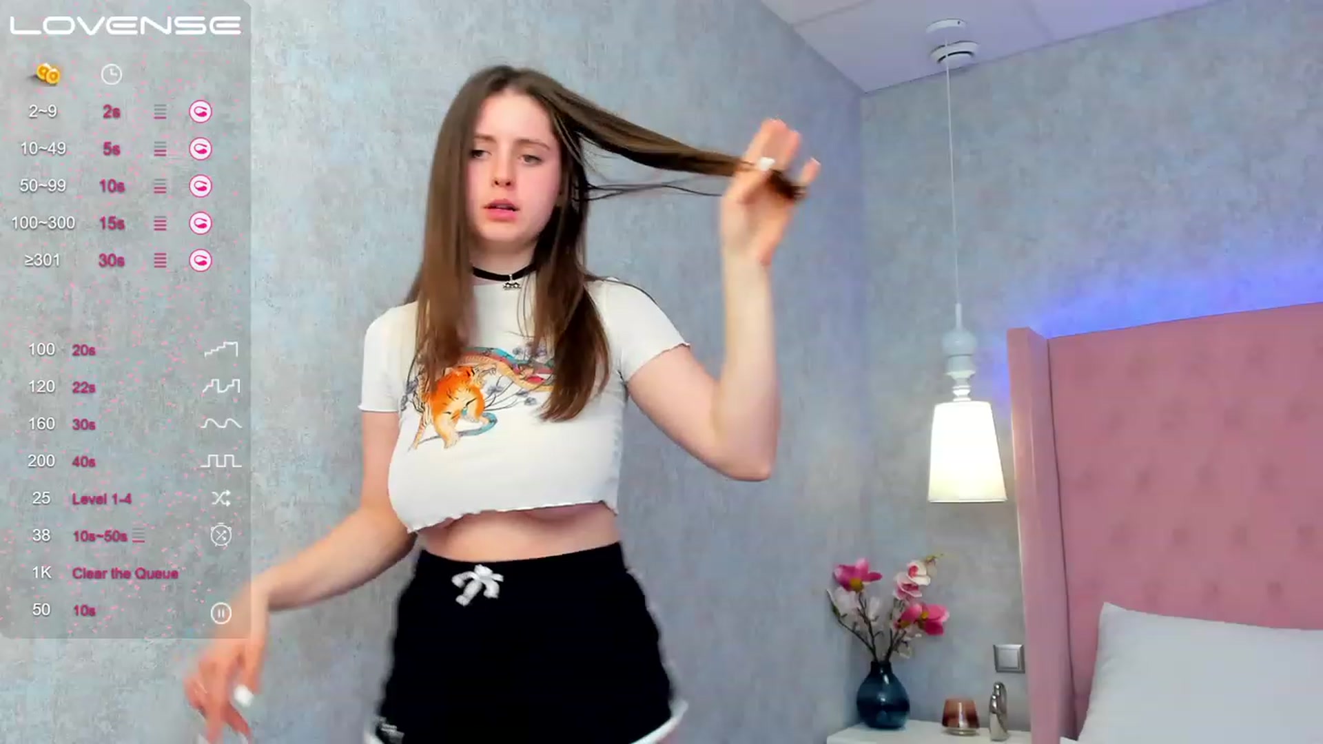 Gallery image thumbnail from ElsaJones's myfreecams stream on, 03/14/2023, 20:03 image 13 of 20