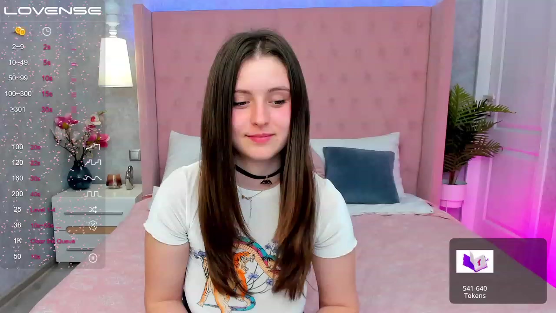 Gallery image thumbnail from ElsaJones's myfreecams stream on, 03/14/2023, 20:03 image 19 of 20