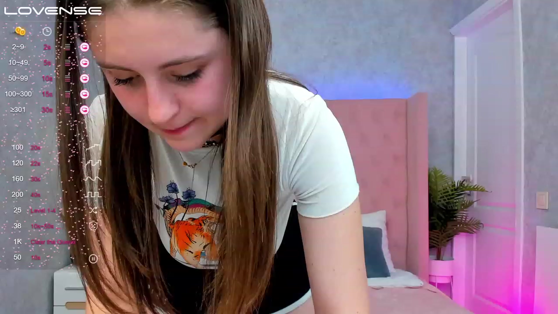 Gallery image thumbnail from ElsaJones's myfreecams stream on, 03/14/2023, 20:03 image 9 of 20