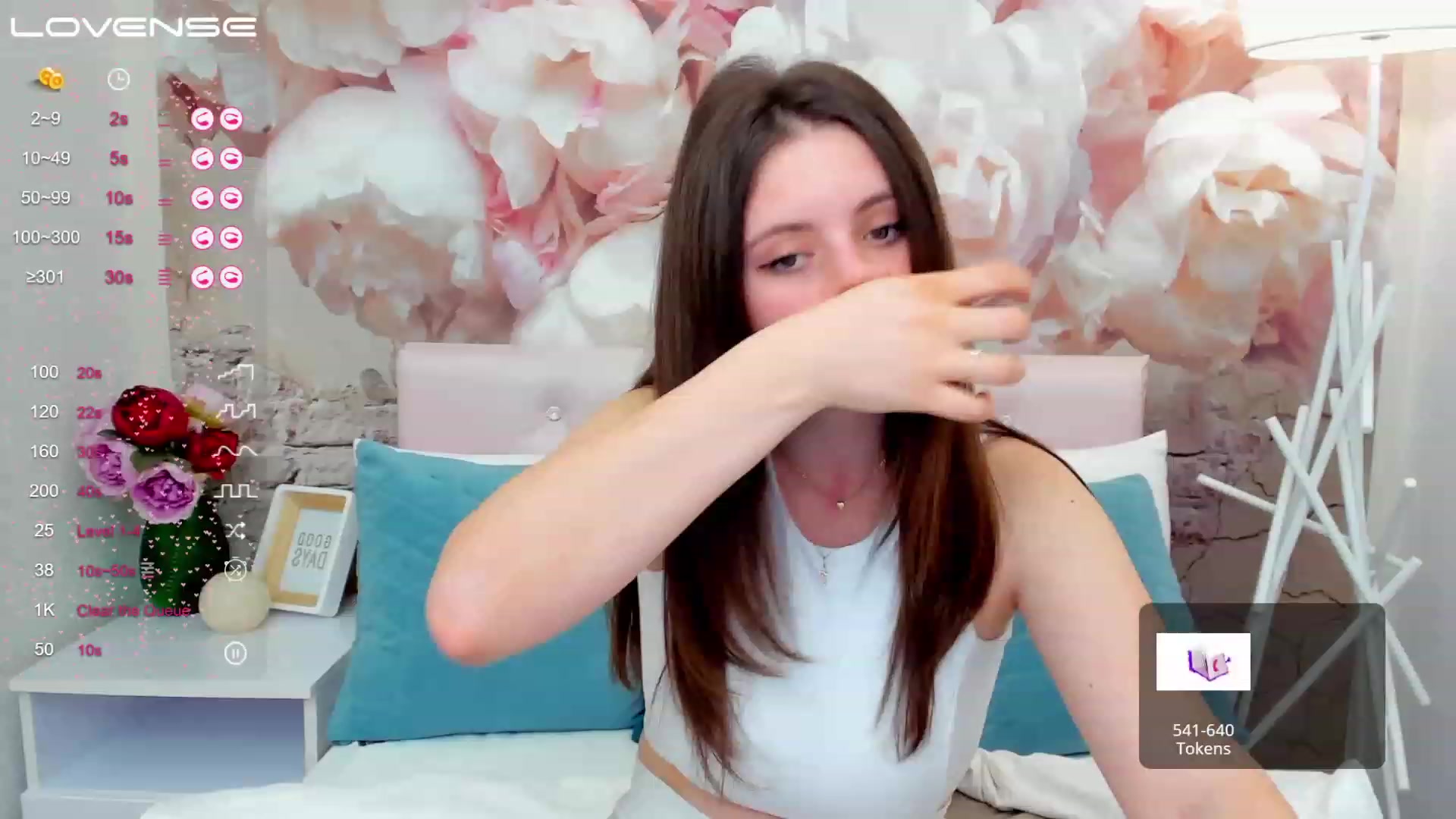 Gallery image thumbnail from ElsaJones's myfreecams stream on, 03/15/2023, 16:03 image 20 of 20