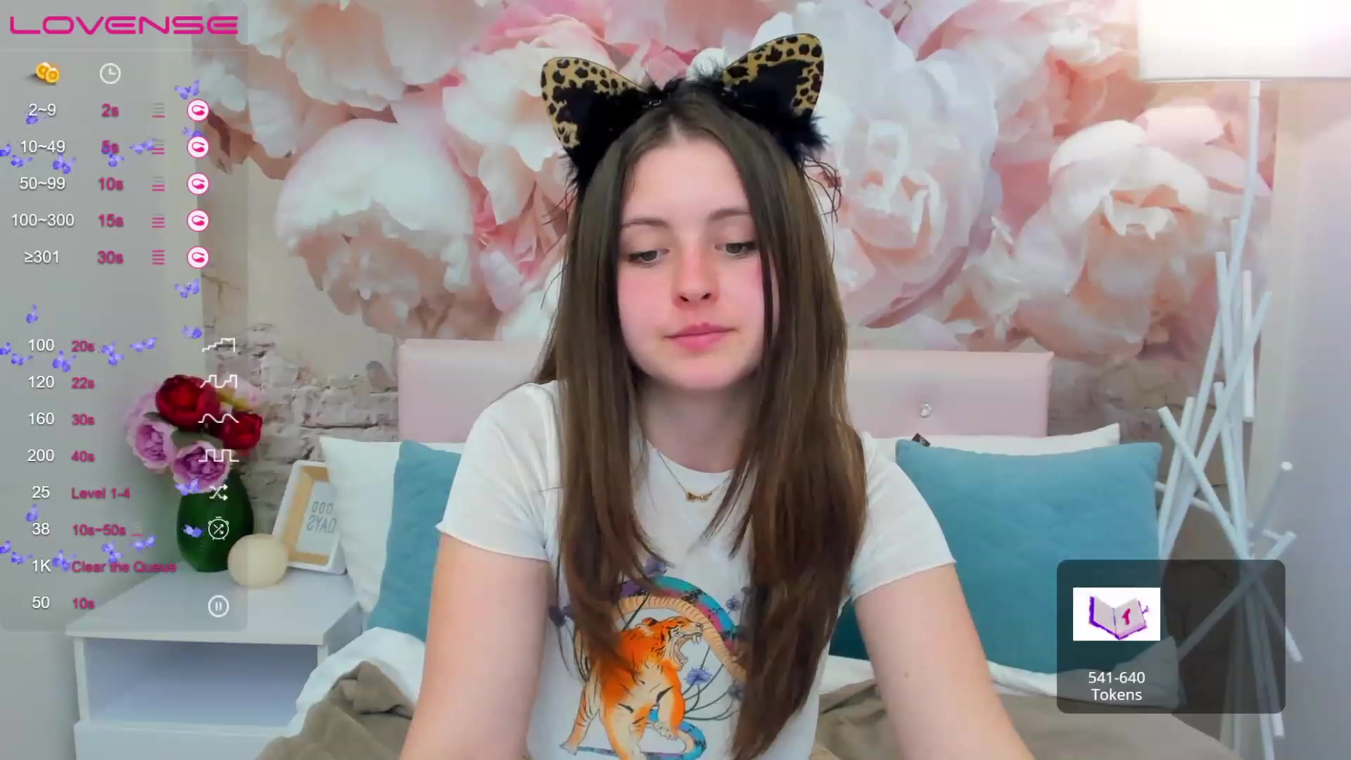 Gallery image thumbnail from ElsaJones's myfreecams stream on, 03/16/2023, 15:04 image 20 of 20
