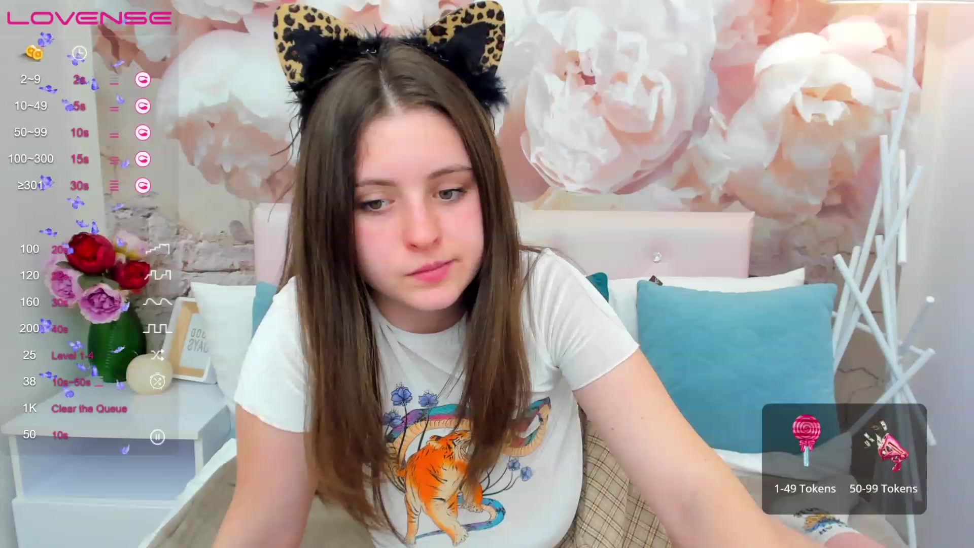 Gallery image thumbnail from ElsaJones's myfreecams stream on, 03/16/2023, 16:36 image 6 of 20