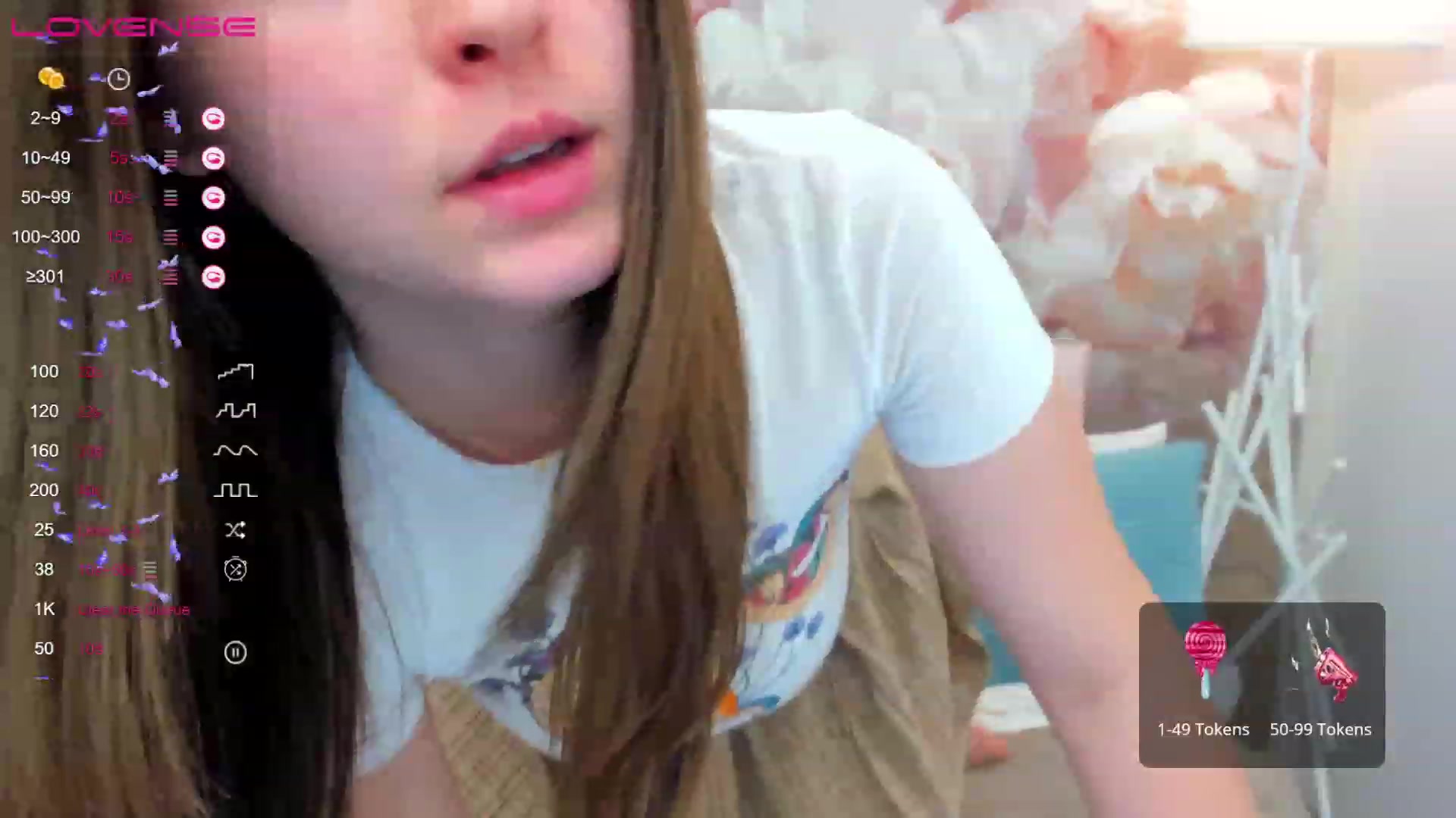 Gallery image thumbnail from ElsaJones's myfreecams stream on, 03/16/2023, 17:48 image 7 of 20