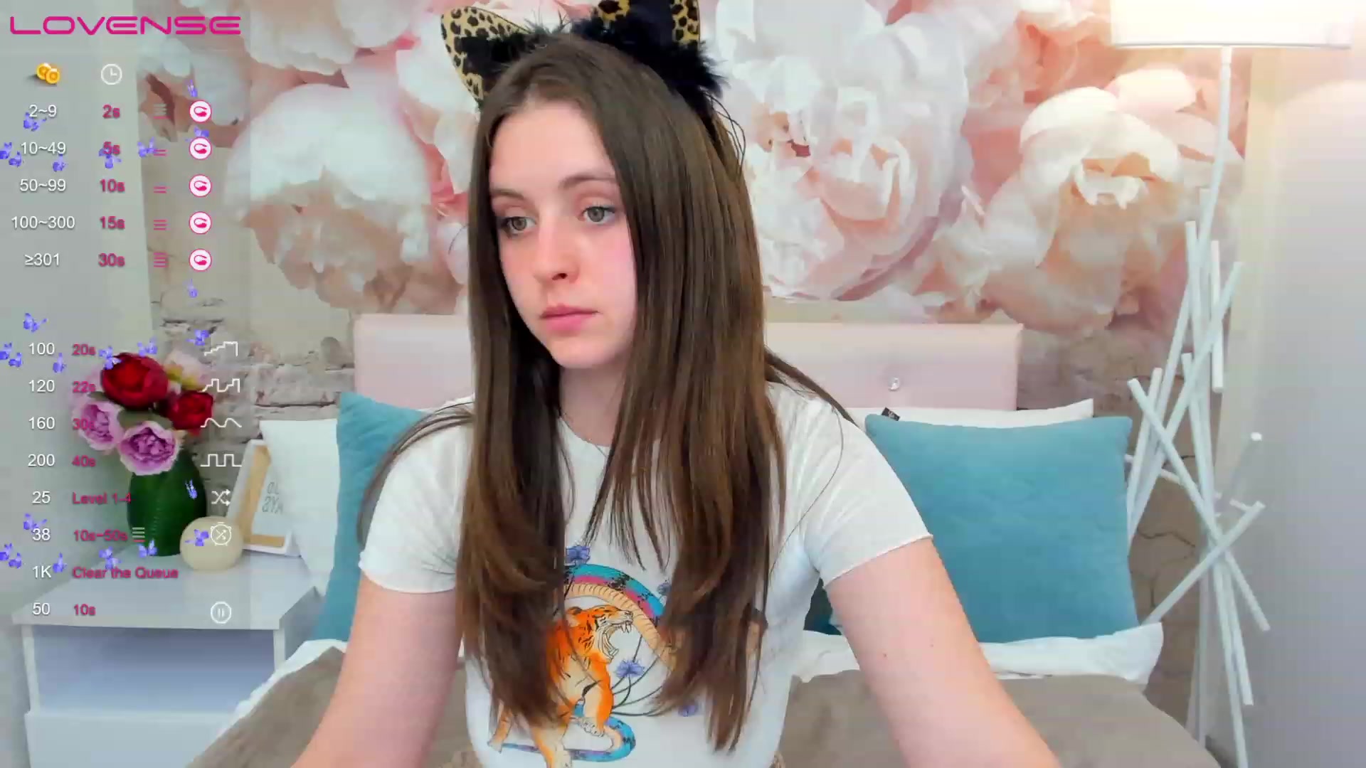 Gallery image thumbnail from ElsaJones's myfreecams stream on, 03/16/2023, 17:48 image 2 of 20