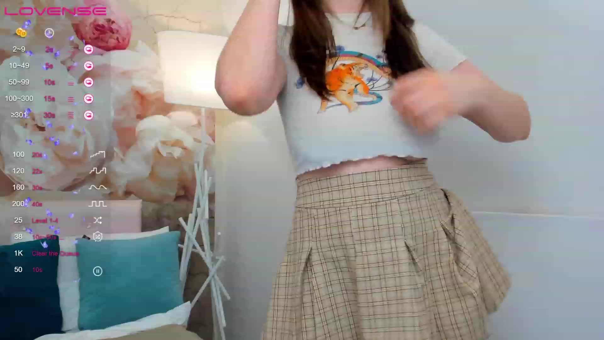 Gallery image thumbnail from ElsaJones's myfreecams stream on, 03/16/2023, 17:48 image 1 of 20