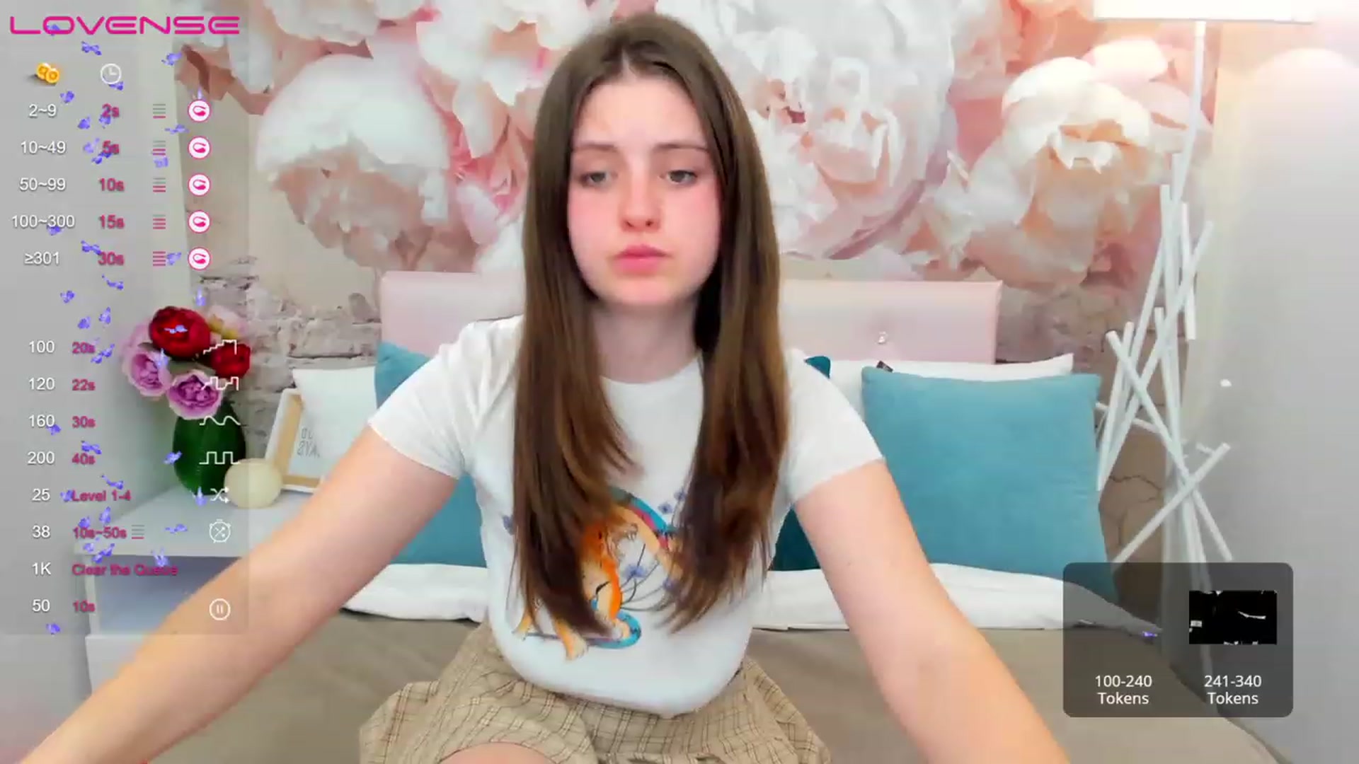 Gallery image thumbnail from ElsaJones's myfreecams stream on, 03/16/2023, 20:02 image 19 of 20