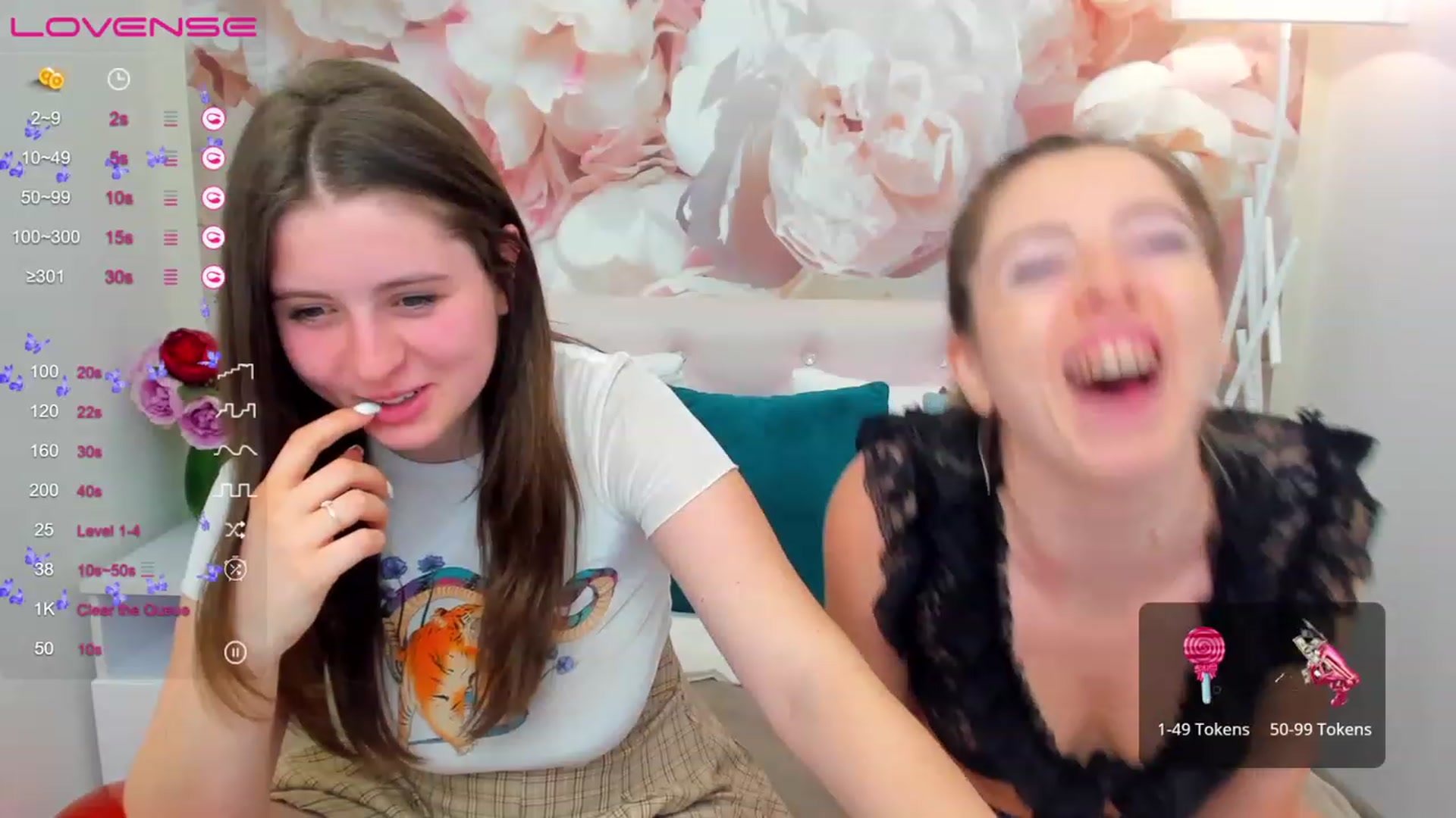 Gallery image thumbnail from ElsaJones's myfreecams stream on, 03/16/2023, 20:02 image 20 of 20