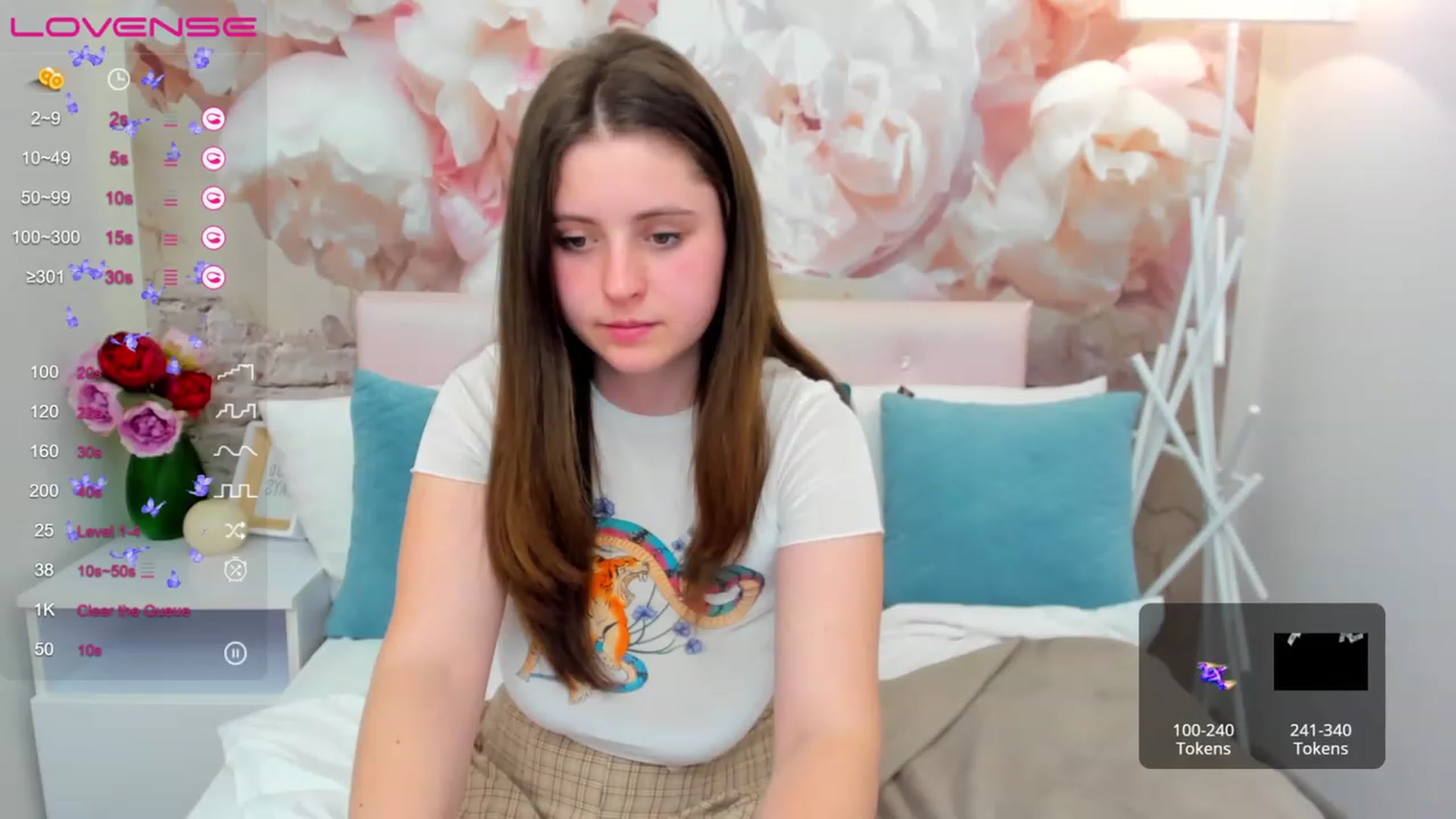 Gallery image thumbnail from ElsaJones's myfreecams stream on, 03/16/2023, 20:02 image 18 of 20
