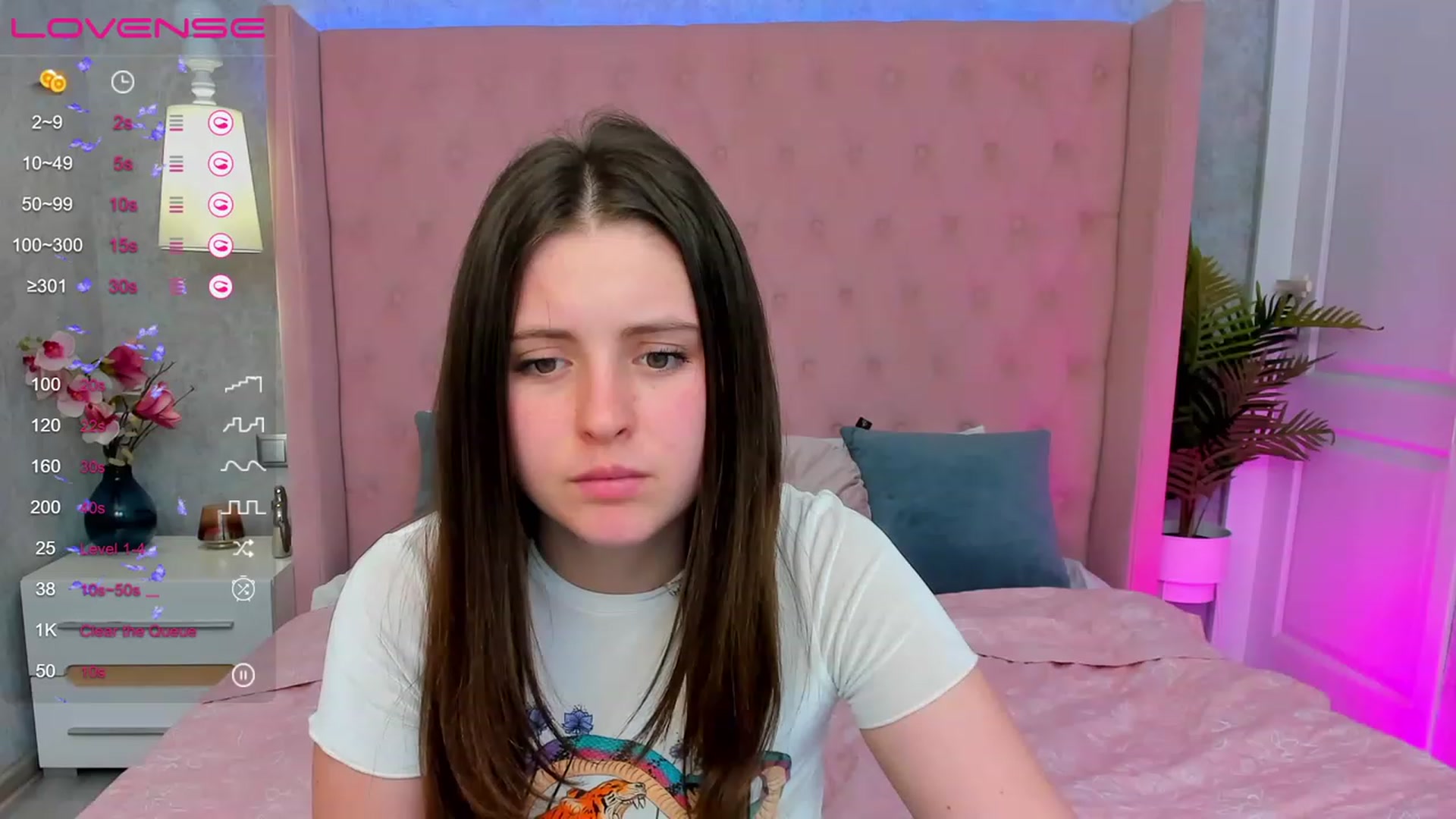 Gallery image thumbnail from ElsaJones's myfreecams stream on, 03/18/2023, 09:23 image 20 of 20