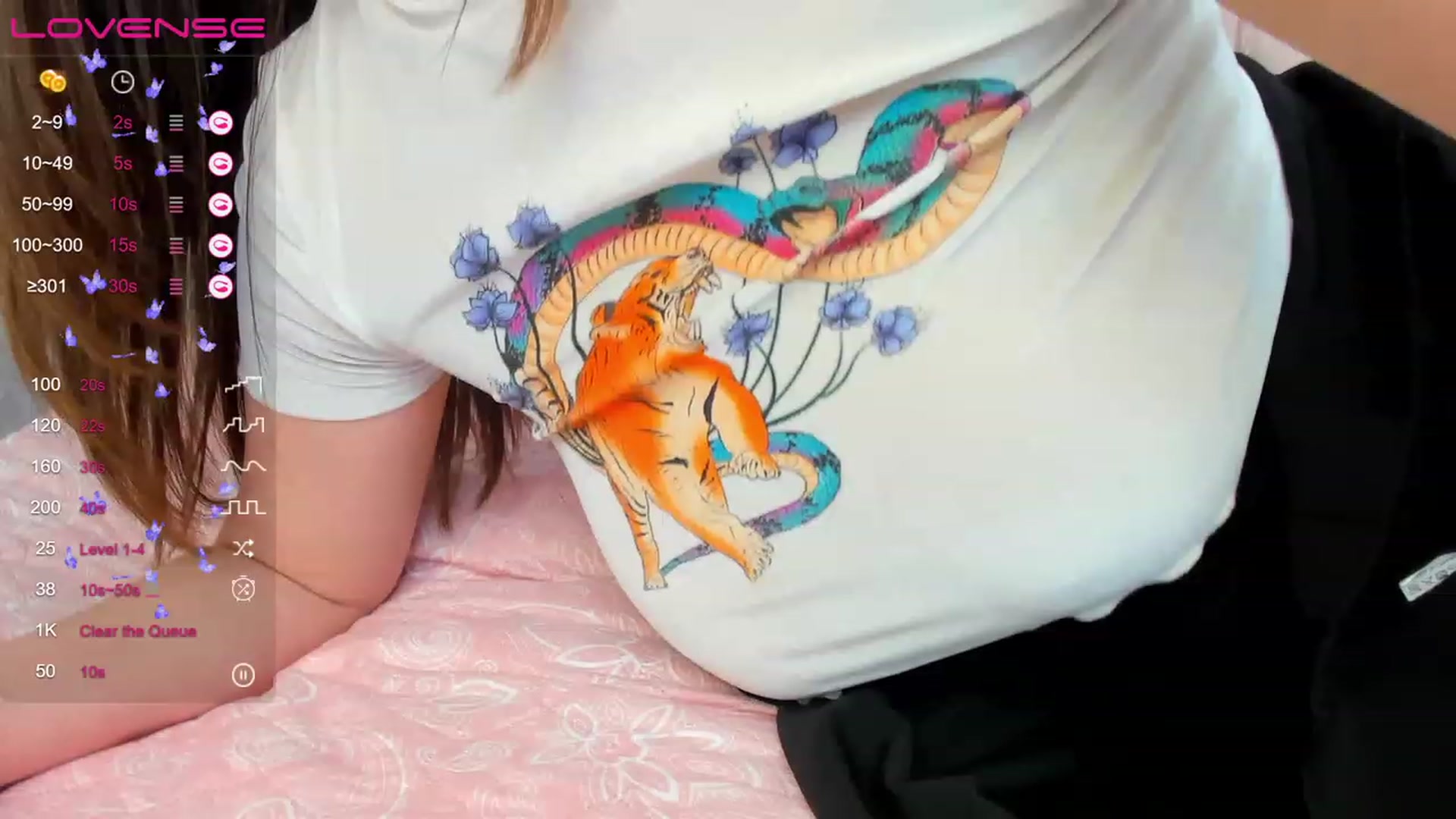Gallery image thumbnail from ElsaJones's myfreecams stream on, 03/18/2023, 09:23 image 13 of 20