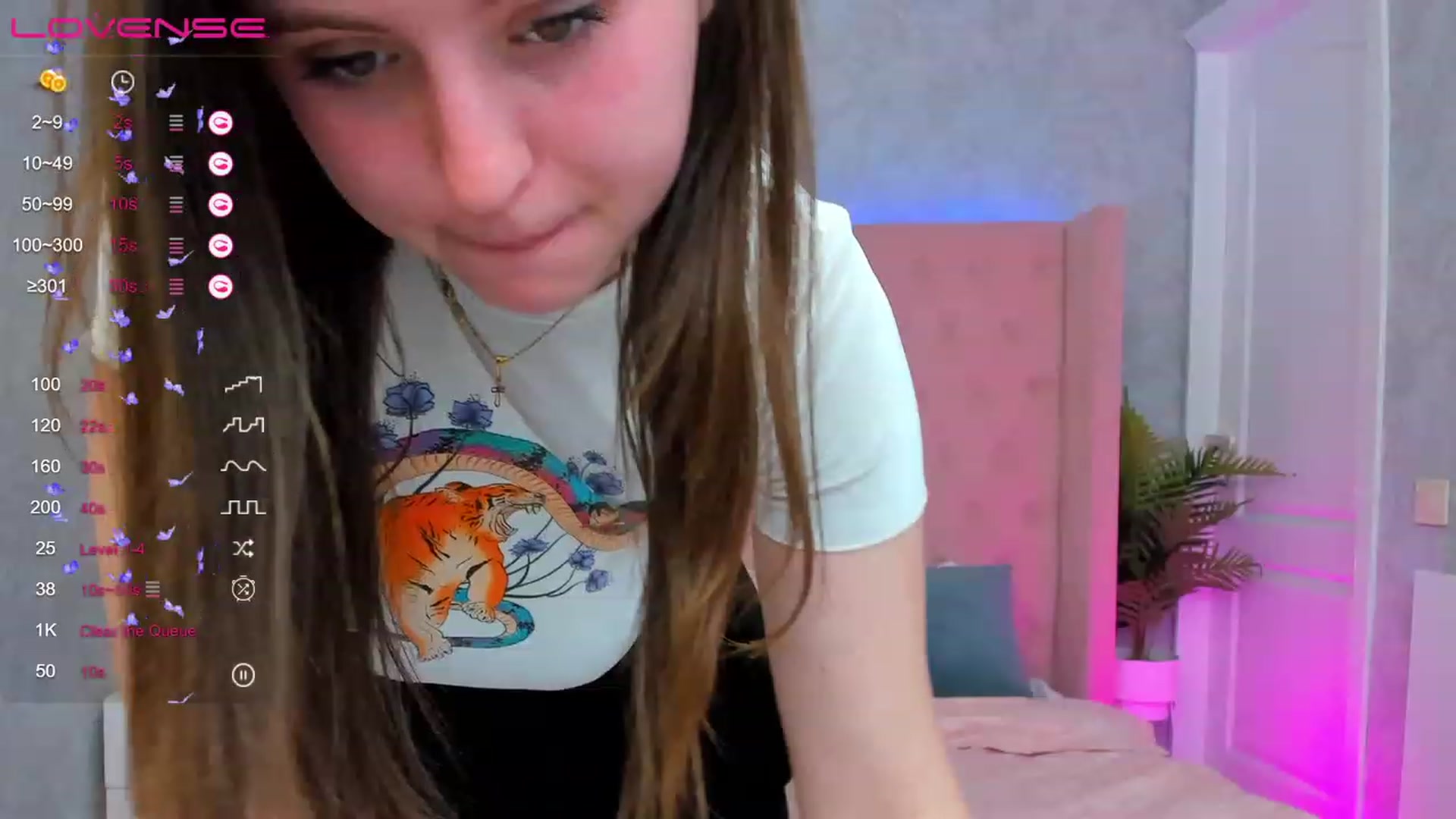 Gallery image thumbnail from ElsaJones's myfreecams stream on, 03/18/2023, 09:23 image 3 of 20