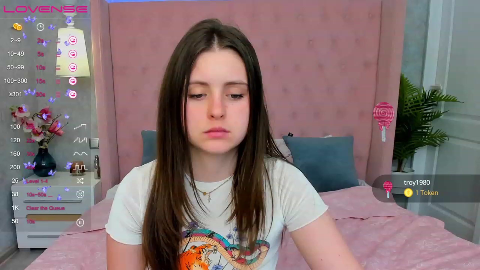 Gallery image thumbnail from ElsaJones's myfreecams stream on, 03/18/2023, 11:14 image 20 of 20