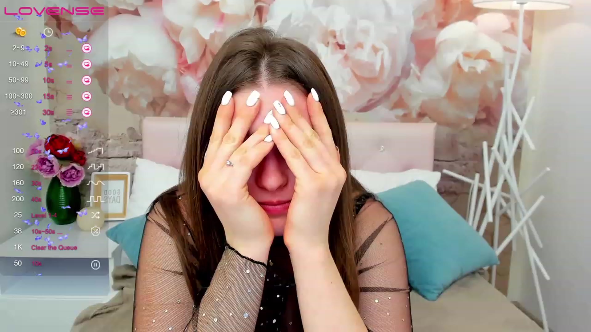 Gallery image thumbnail from ElsaJones's myfreecams stream on, 03/20/2023, 20:02 image 16 of 20