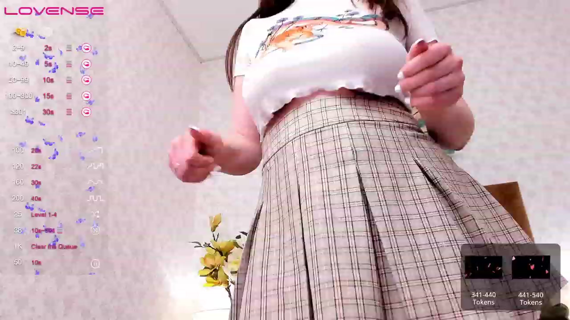 Gallery image thumbnail from ElsaJones's myfreecams stream on, 03/21/2023, 13:58 image 1 of 20