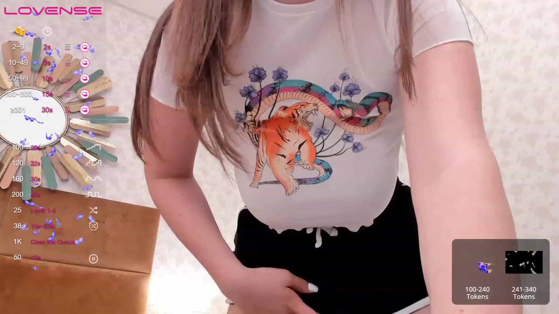 Gallery image thumbnail from ElsaJones's myfreecams stream on, 03/21/2023, 13:58 image 17 of 20