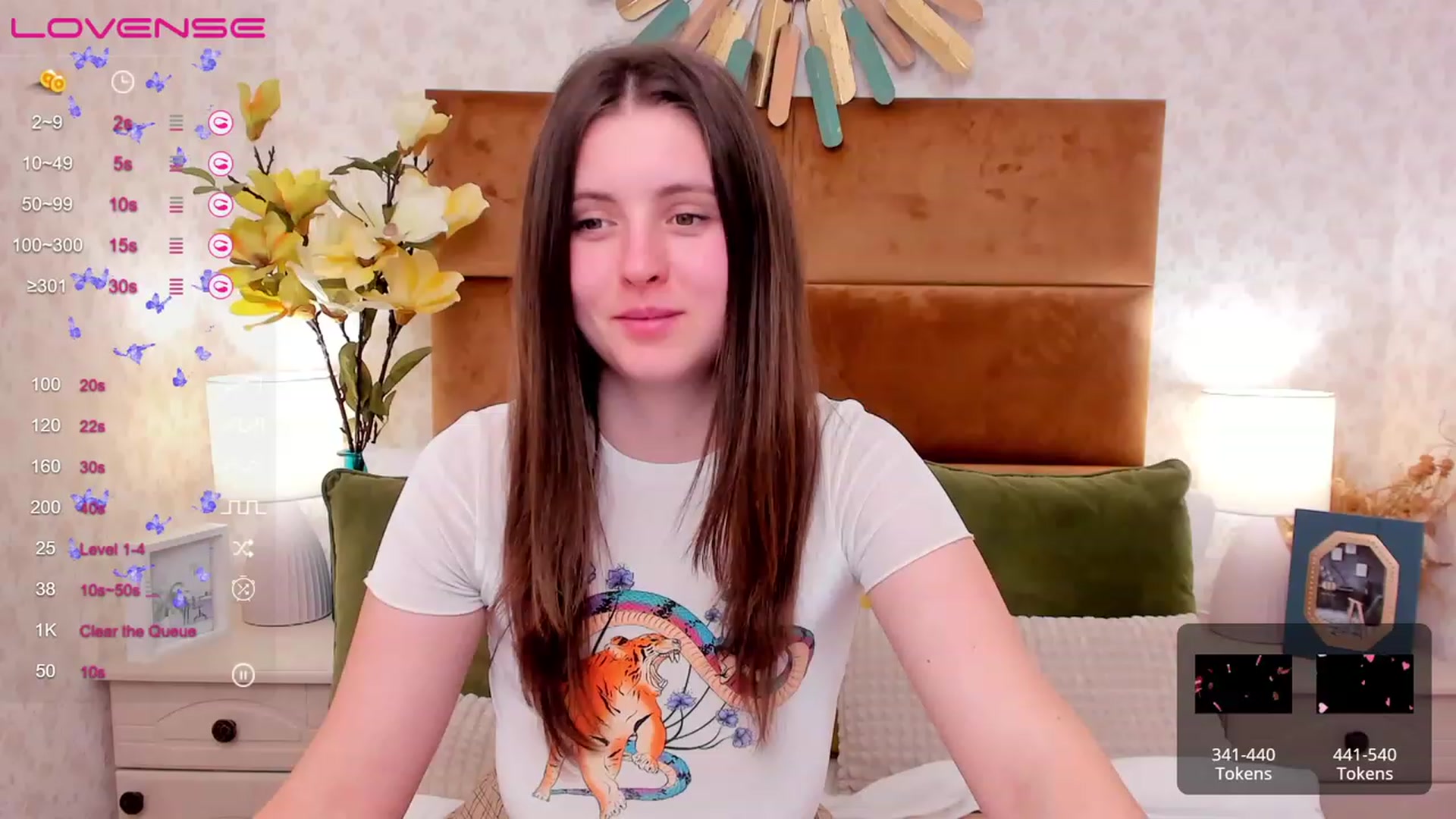 Gallery image thumbnail from ElsaJones's myfreecams stream on, 03/21/2023, 13:58 image 7 of 20