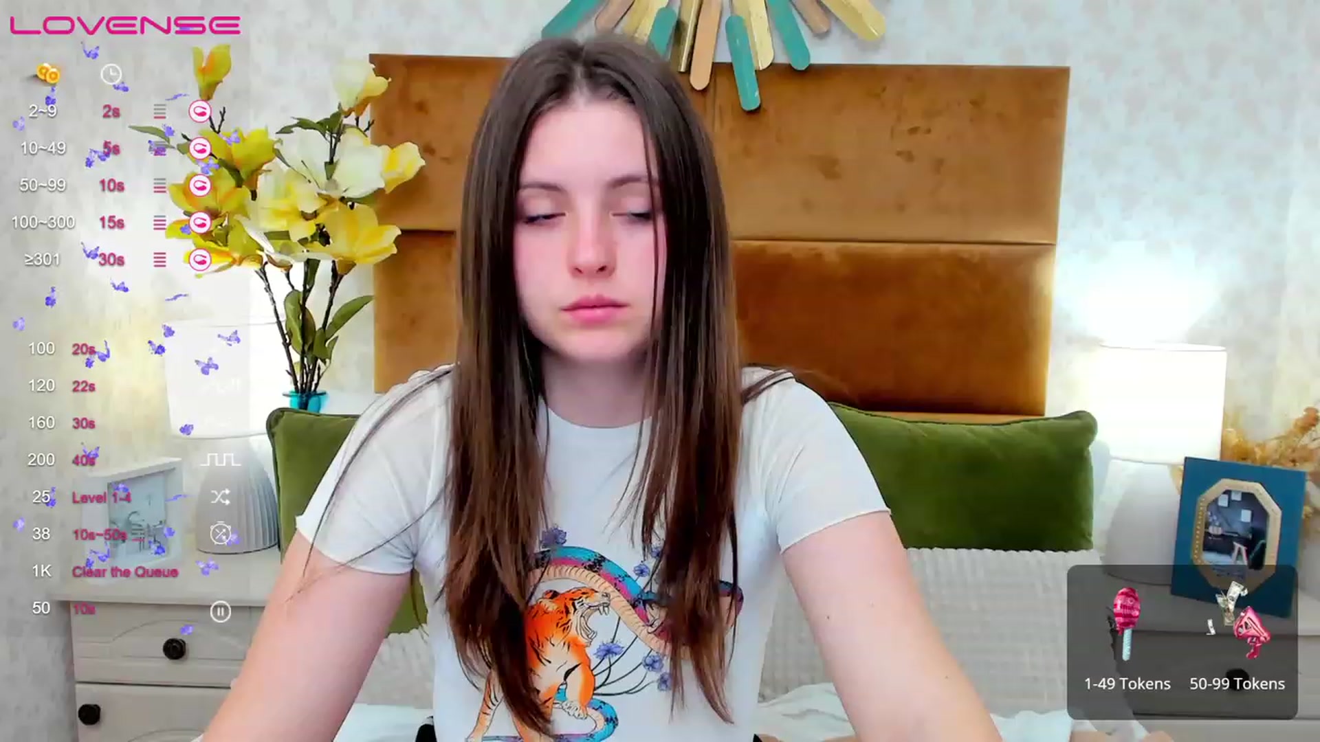 Gallery image thumbnail from ElsaJones's myfreecams stream on, 03/21/2023, 15:21 image 15 of 20