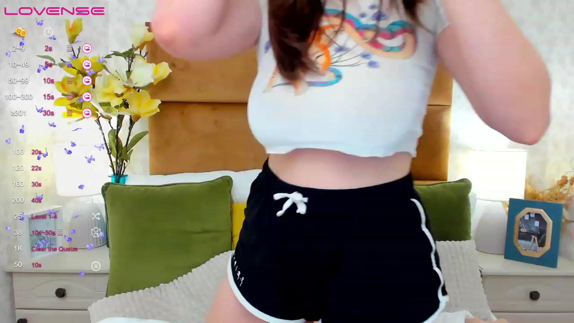Gallery image thumbnail from ElsaJones's myfreecams stream on, 03/21/2023, 15:21 image 11 of 20