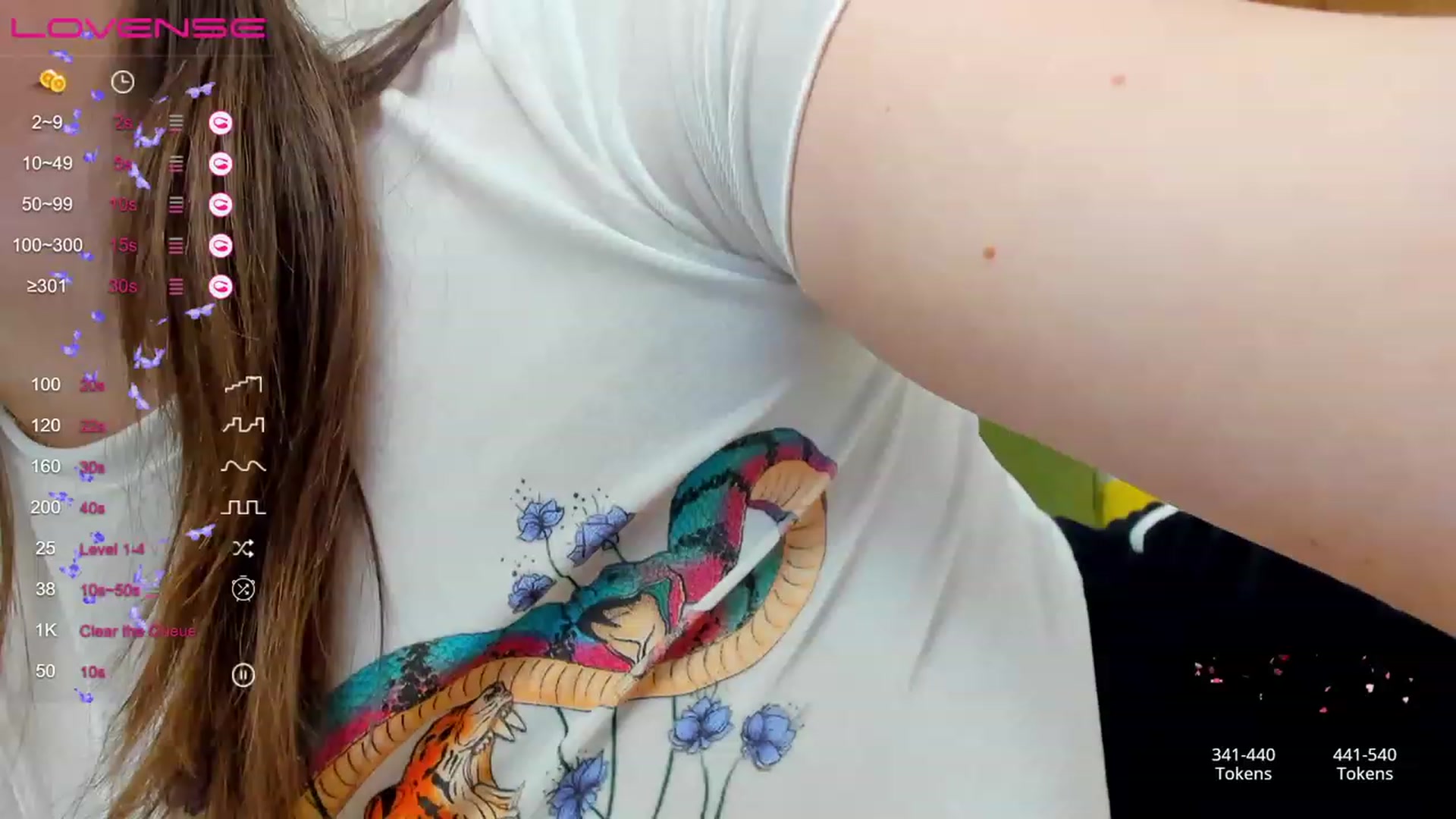Gallery image thumbnail from ElsaJones's myfreecams stream on, 03/21/2023, 15:33 image 12 of 20