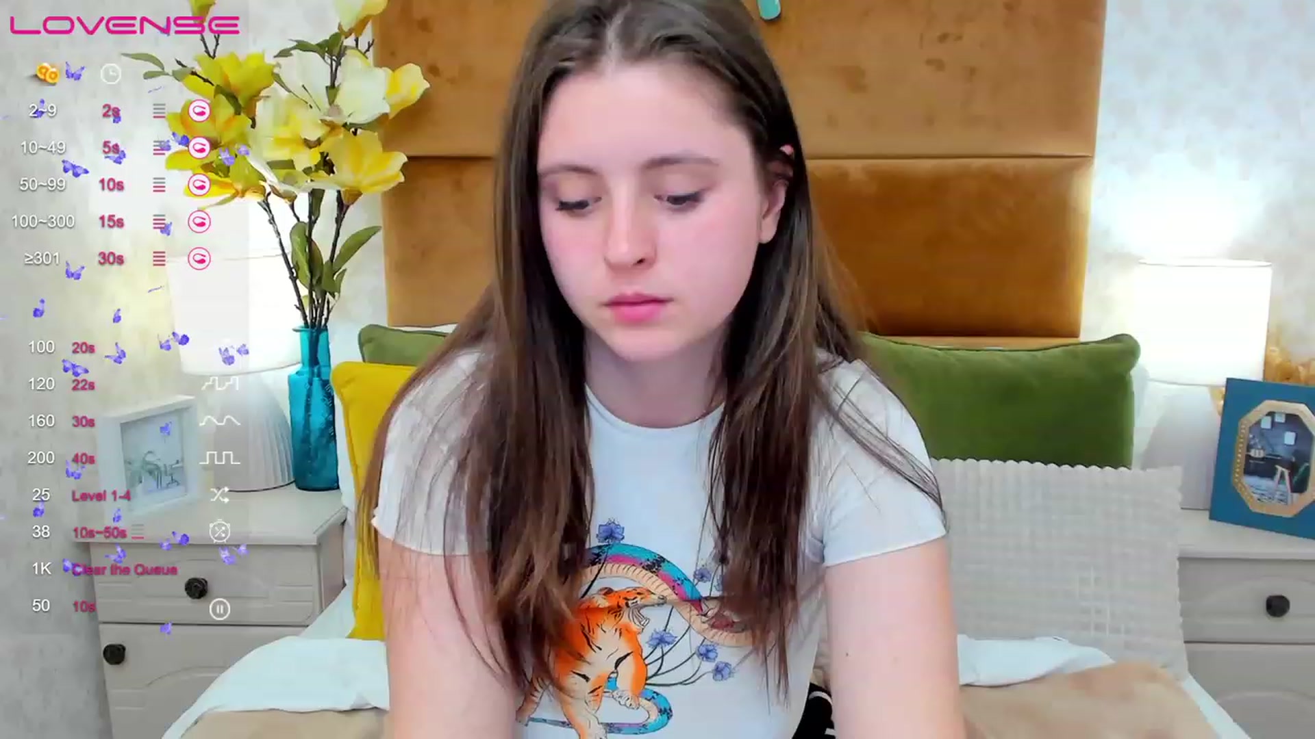 Gallery image thumbnail from ElsaJones's myfreecams stream on, 03/21/2023, 17:43 image 9 of 20