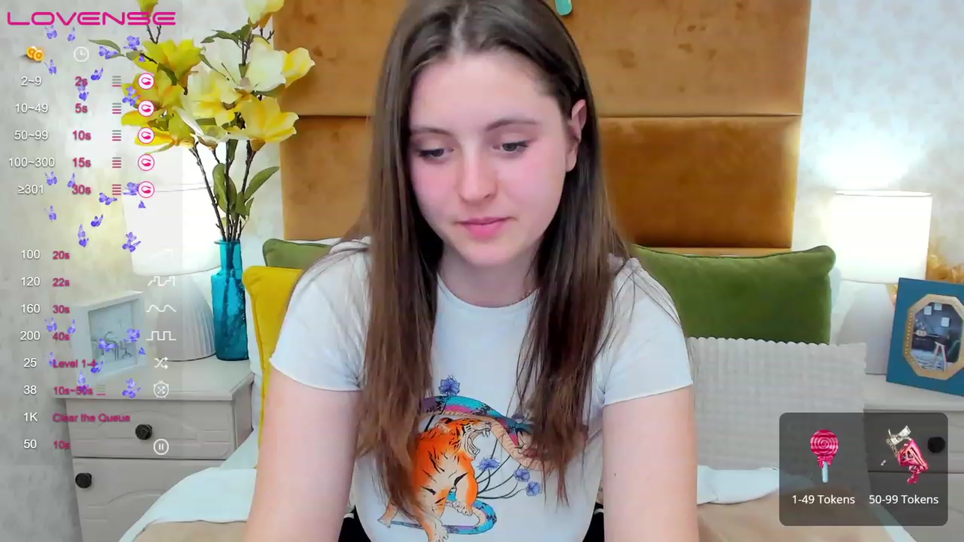 Gallery image thumbnail from ElsaJones's myfreecams stream on, 03/21/2023, 17:43 image 19 of 20