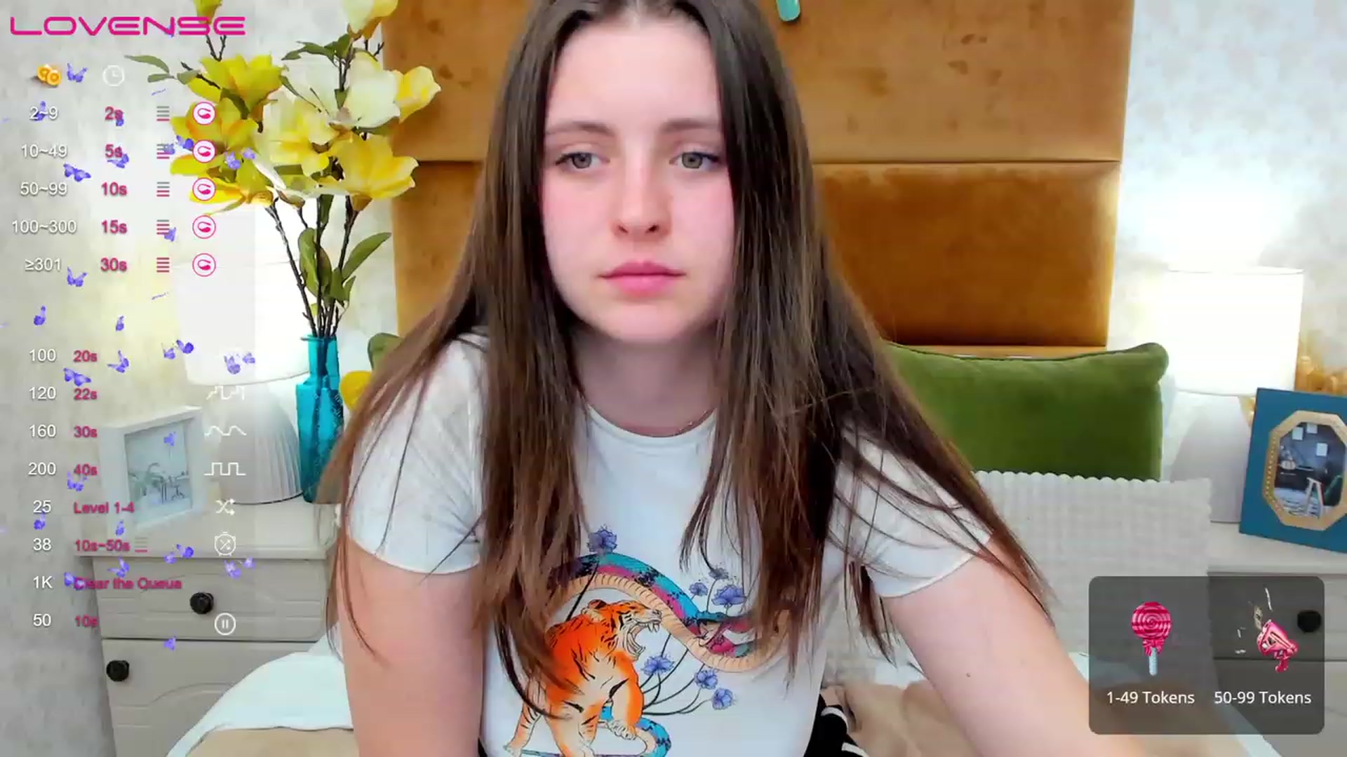 Gallery image thumbnail from ElsaJones's myfreecams stream on, 03/21/2023, 17:43 image 3 of 20