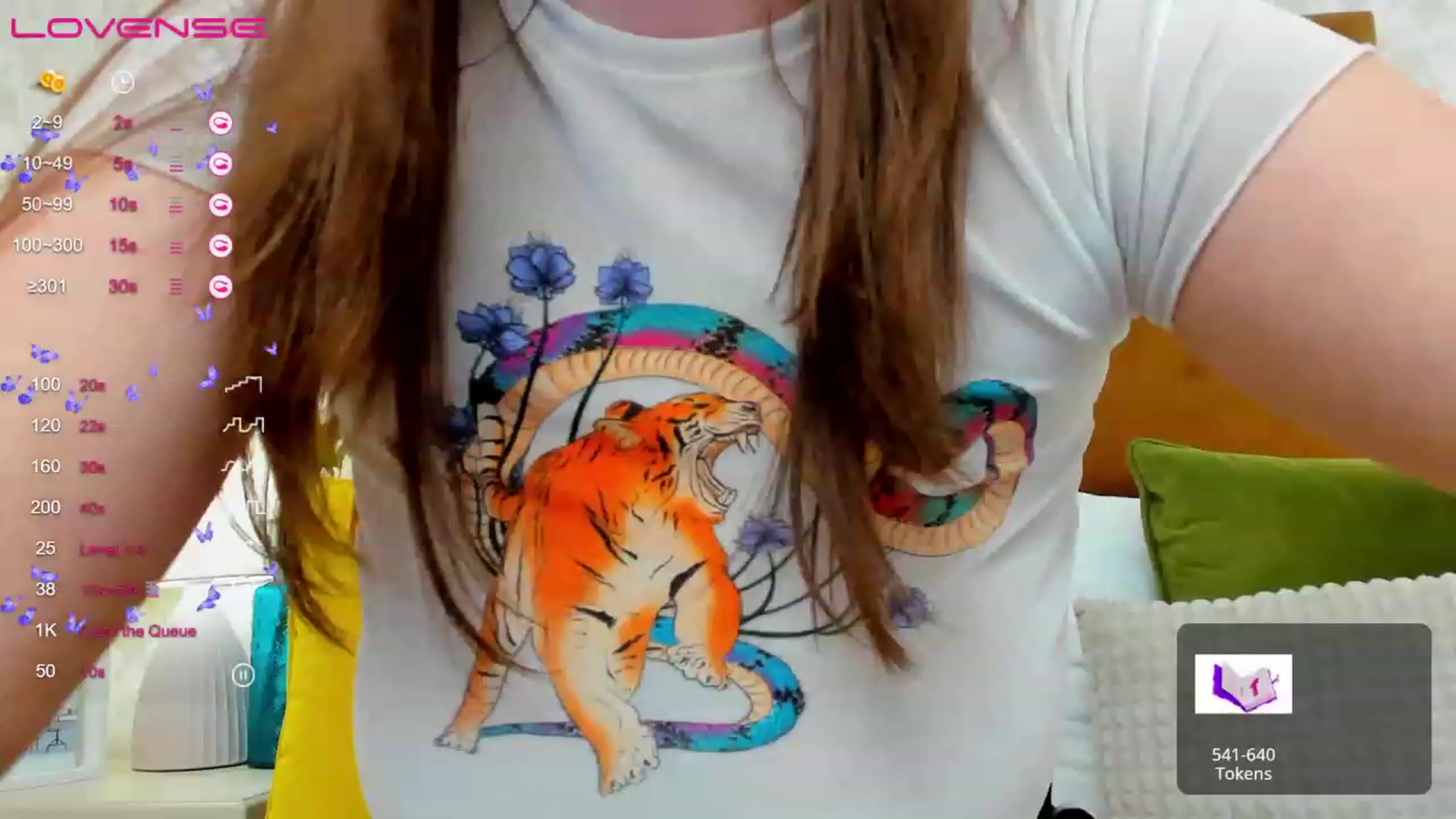 Gallery image thumbnail from ElsaJones's myfreecams stream on, 03/21/2023, 19:09 image 19 of 20