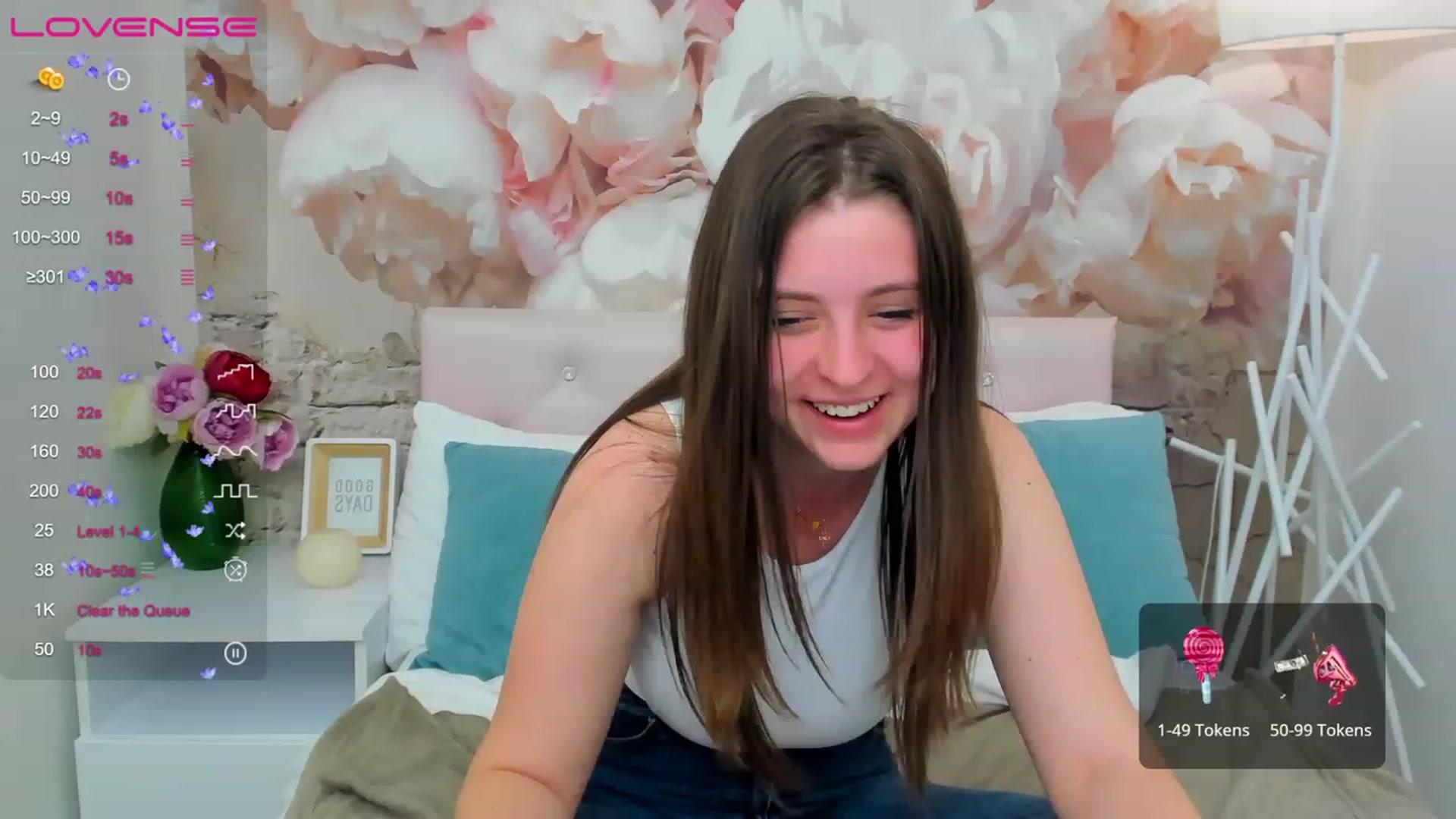 Gallery image thumbnail from ElsaJones's myfreecams stream on, 03/23/2023, 17:24 image 4 of 20