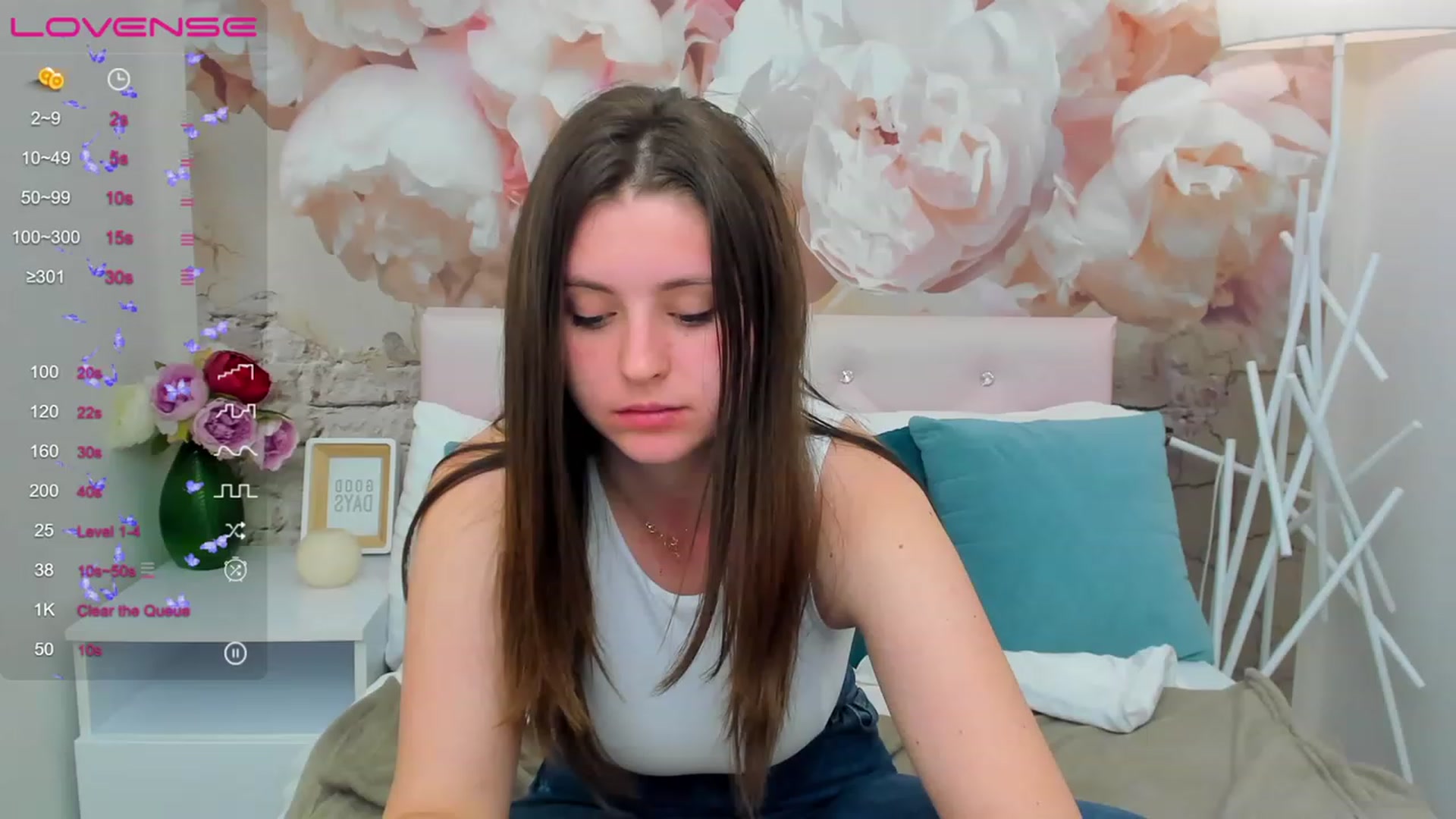 Gallery image thumbnail from ElsaJones's myfreecams stream on, 03/23/2023, 17:24 image 2 of 20