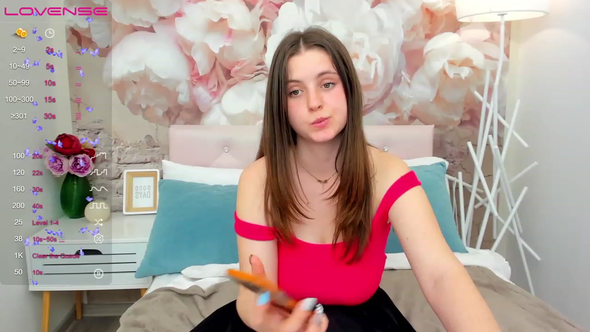 Gallery image thumbnail from ElsaJones's myfreecams stream on, 04/05/2023, 18:49 image 11 of 20