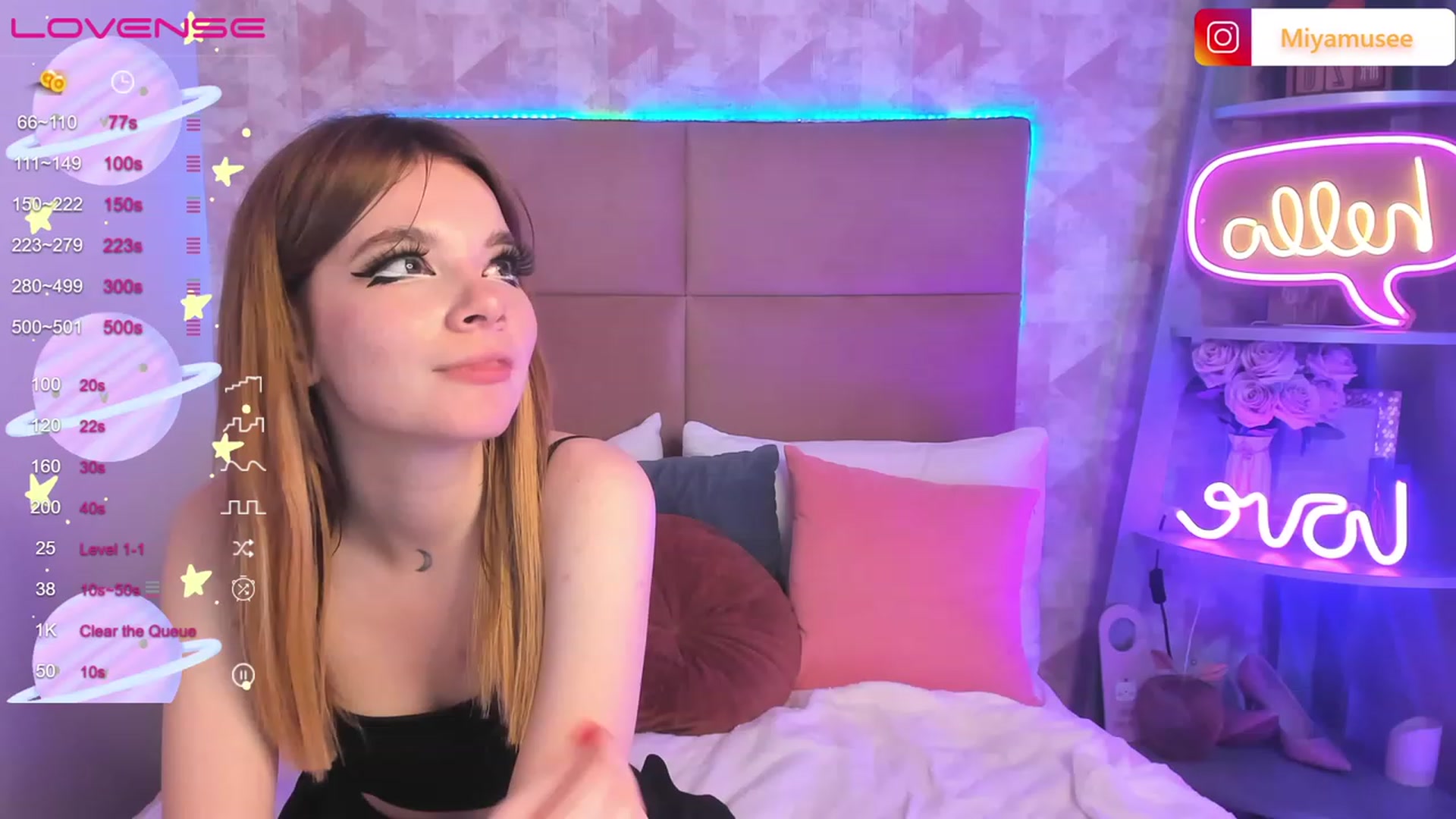 Gallery image thumbnail from ElsaJones's myfreecams stream on, 04/22/2023, 17:50 image 9 of 20