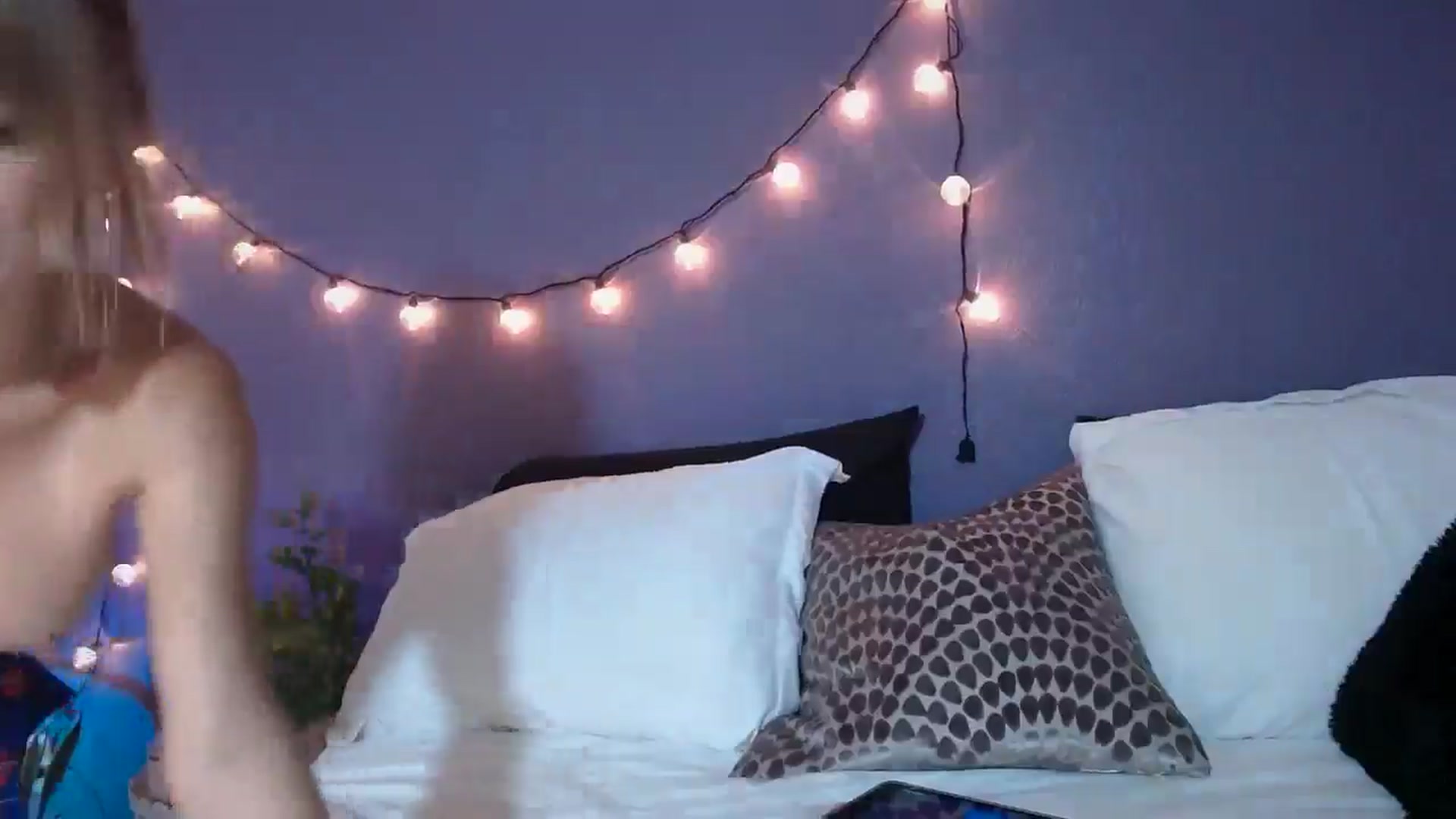Gallery image thumbnail from ElsaLust's myfreecams stream on, 07/20/2024, 10:41 image 9 of 20
