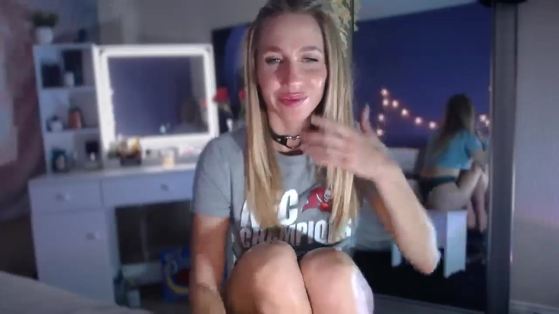 Gallery image thumbnail from ElsaLust's myfreecams stream on, 09/06/2024, 09:44 image 4 of 20