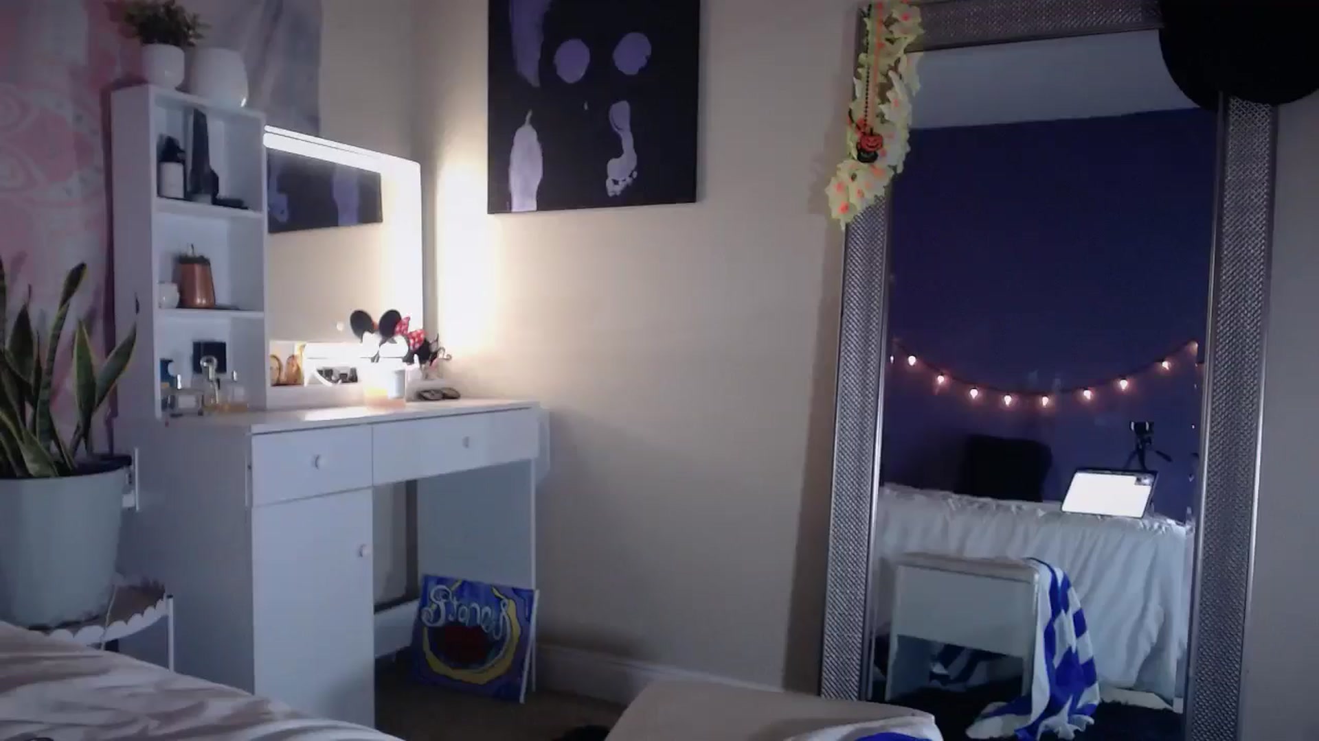 Gallery image thumbnail from ElsaLust's myfreecams stream on, 11/23/2024, 10:31 image 15 of 20
