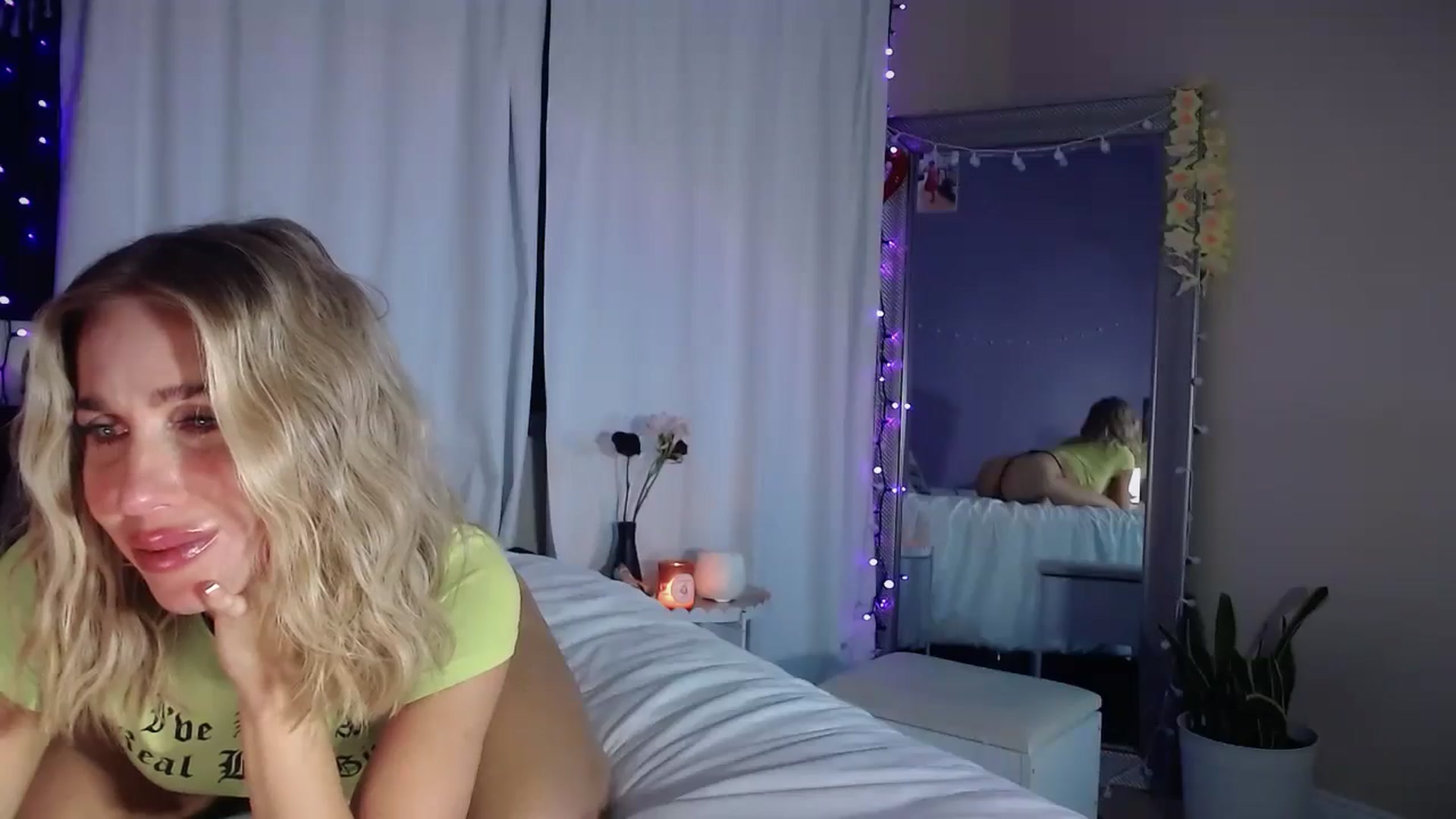 Gallery image thumbnail from ElsaLust's myfreecams stream on, 10/09/2025, 10:44 image 3 of 20