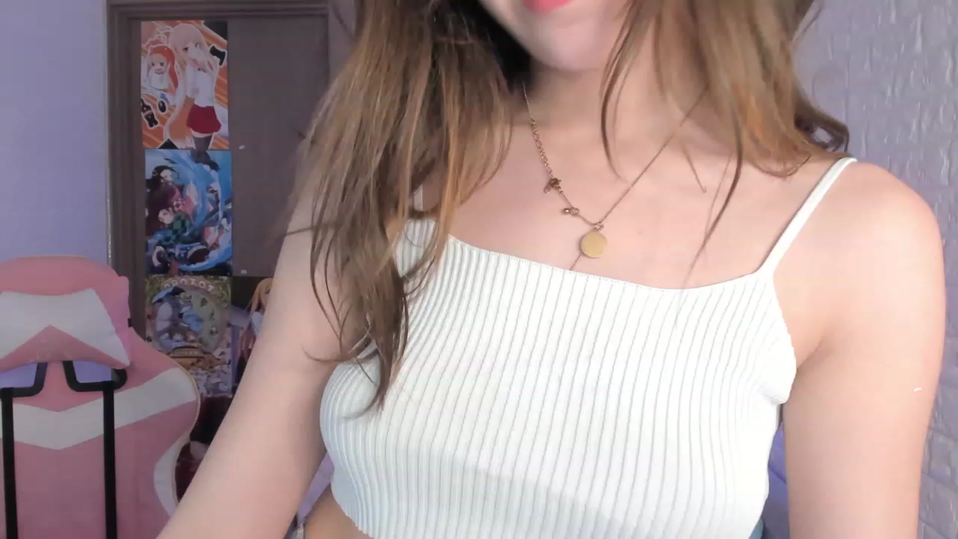 Gallery image thumbnail from ElsaYoung's myfreecams stream on, 12/15/2022, 10:06 image 20 of 20