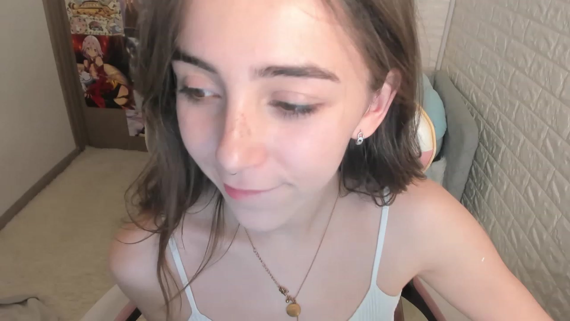 Gallery image thumbnail from ElsaYoung's myfreecams stream on, 12/15/2022, 11:26 image 13 of 20