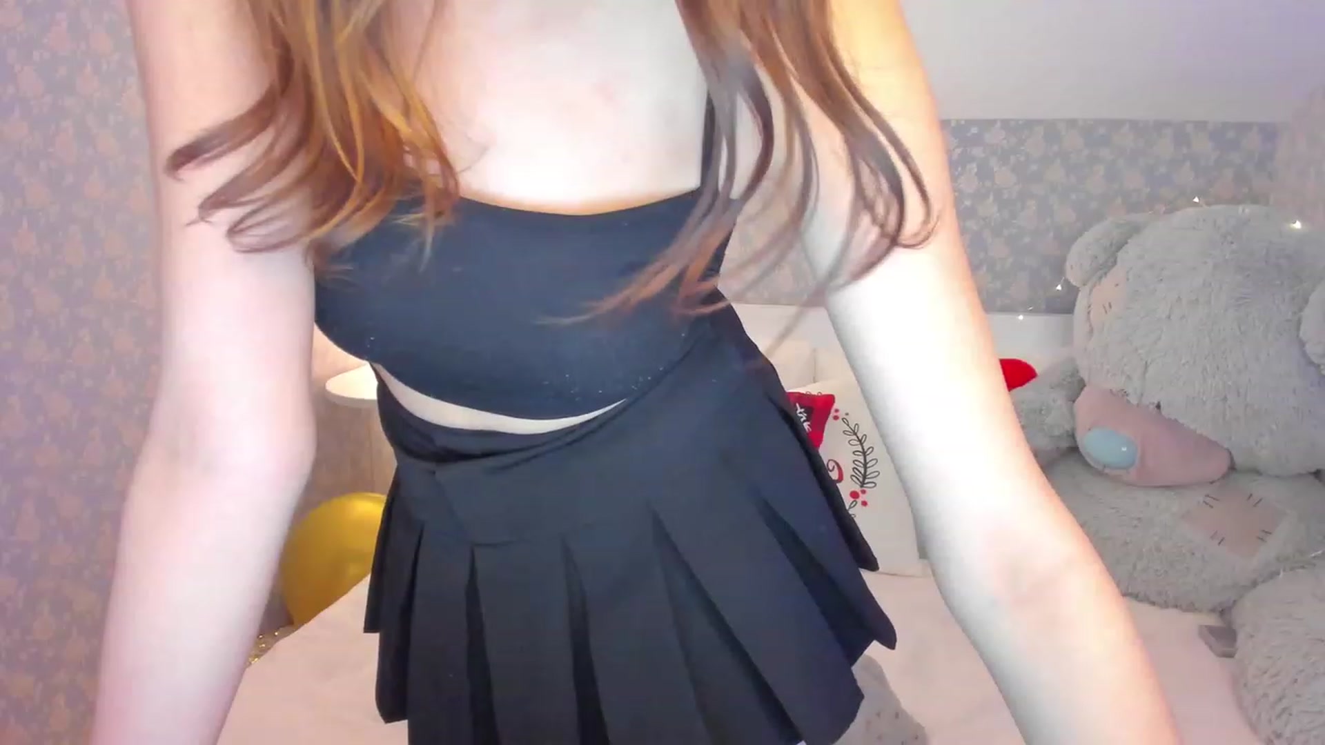 Gallery image thumbnail from ElsaYoung's myfreecams stream on, 01/07/2023, 15:06 image 17 of 20