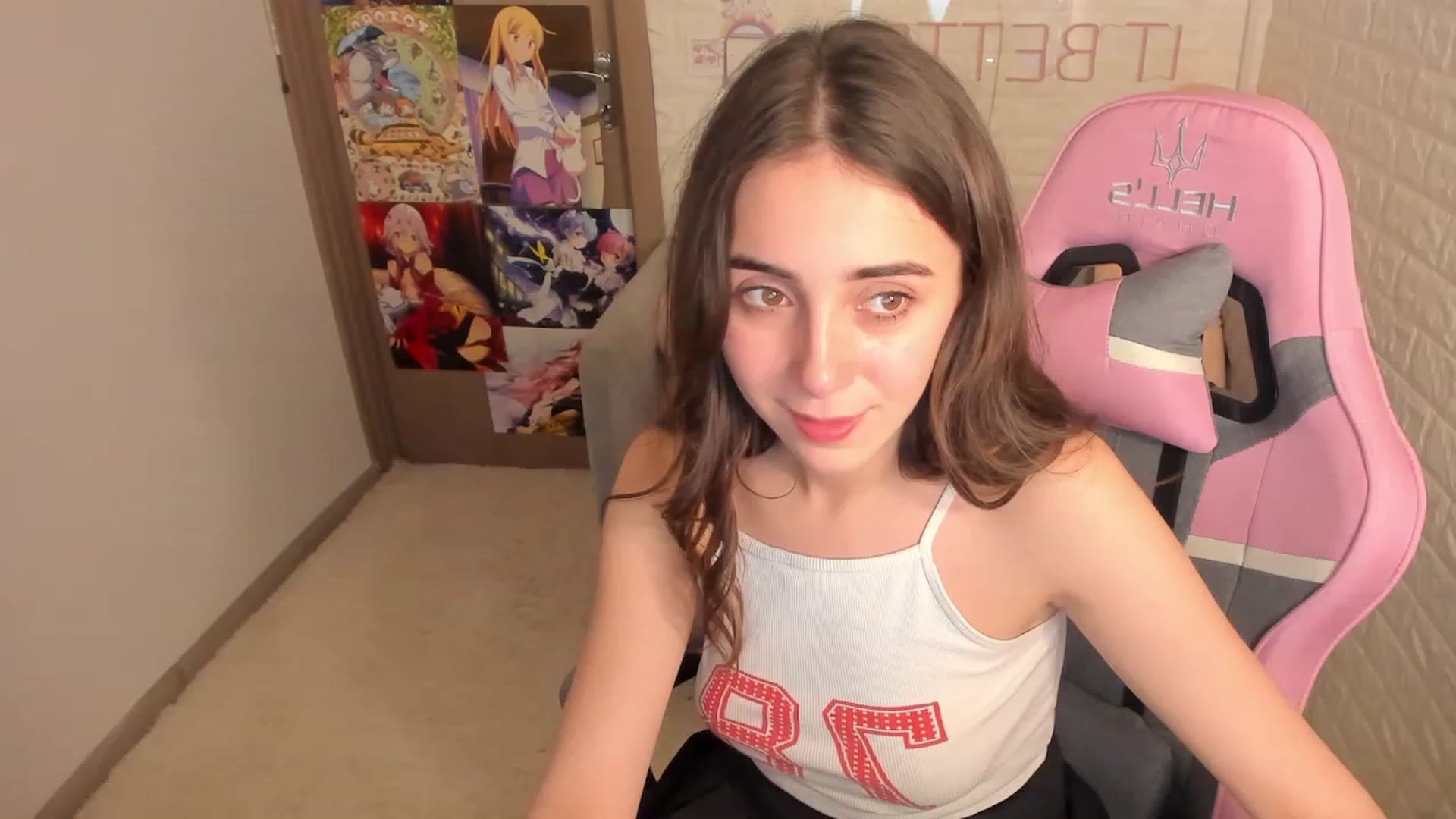 Gallery image thumbnail from ElsaYoung's myfreecams stream on, 01/14/2023, 02:12 image 5 of 20
